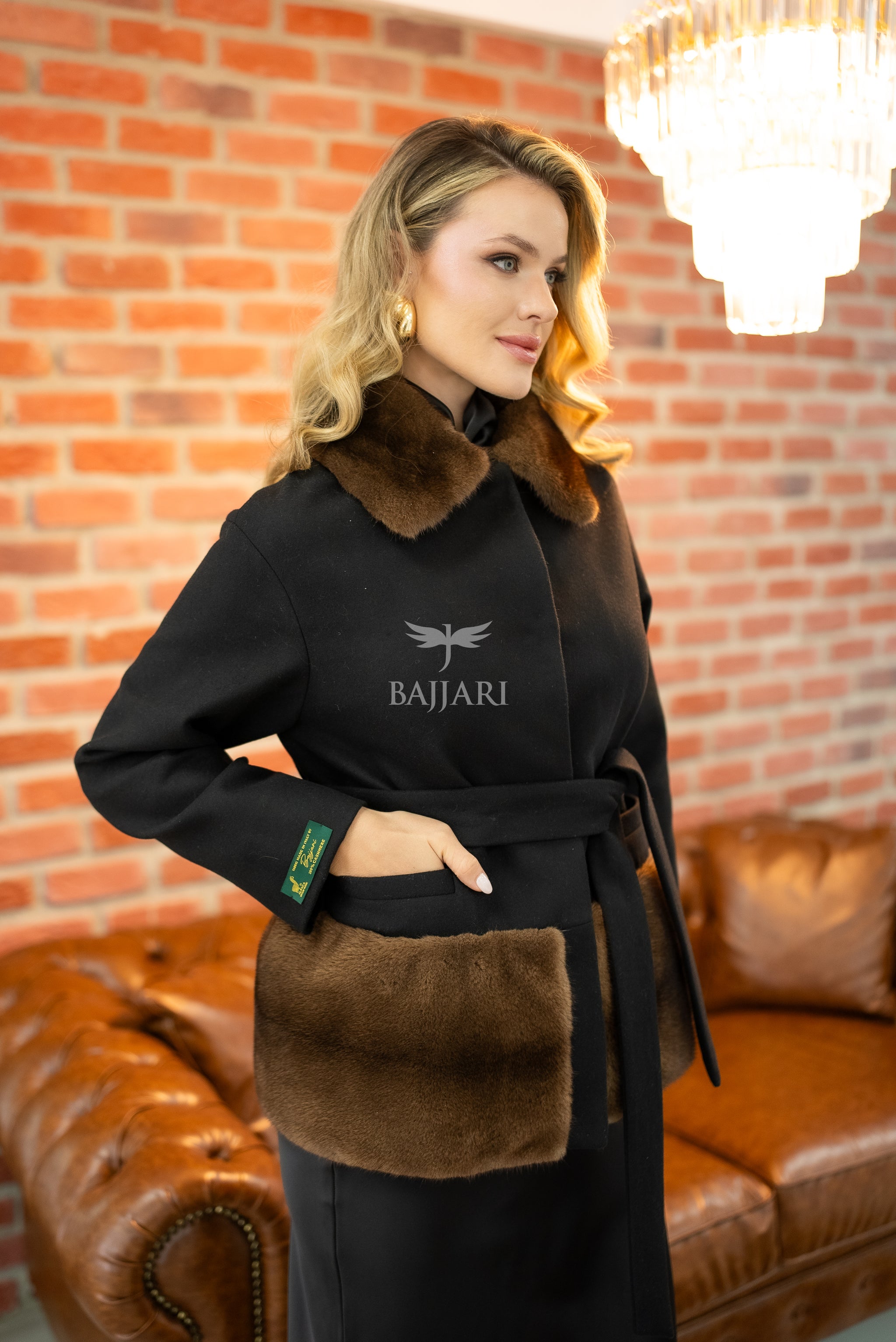 Special Design Coat with Alpaca Lama Fabric and Mink Fur Details -1265-