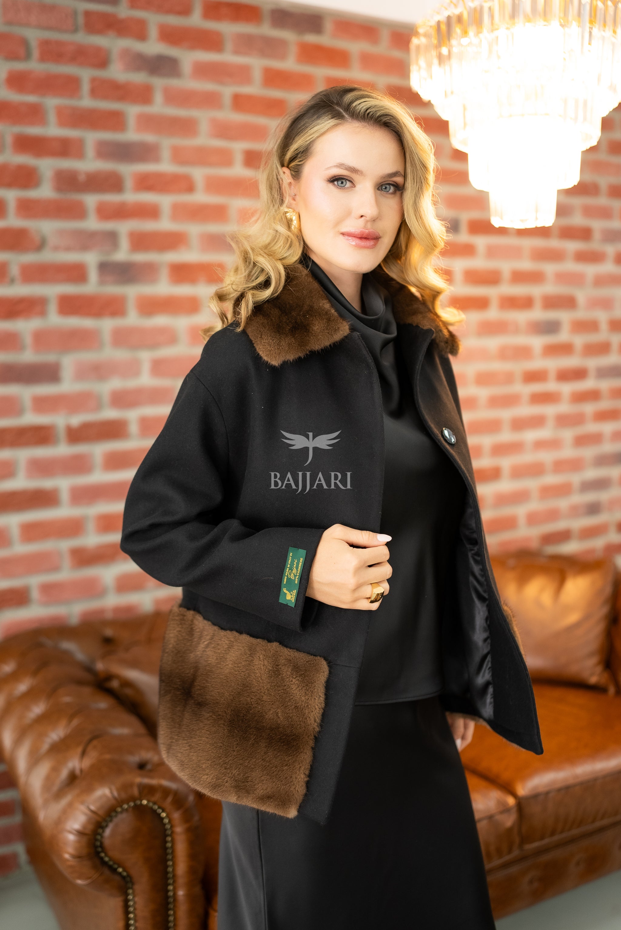 Special Design Coat with Alpaca Lama Fabric and Mink Fur Details -1265-
