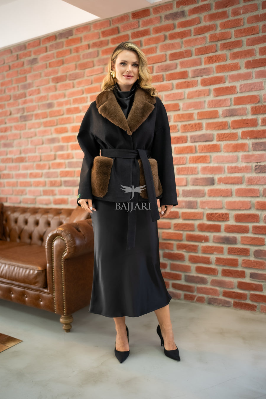 Special Design Coat with Alpaca Lama Fabric and Mink Fur Details -1400-