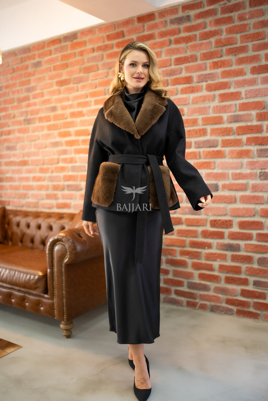 Special Design Coat with Alpaca Lama Fabric and Mink Fur Details -1400-