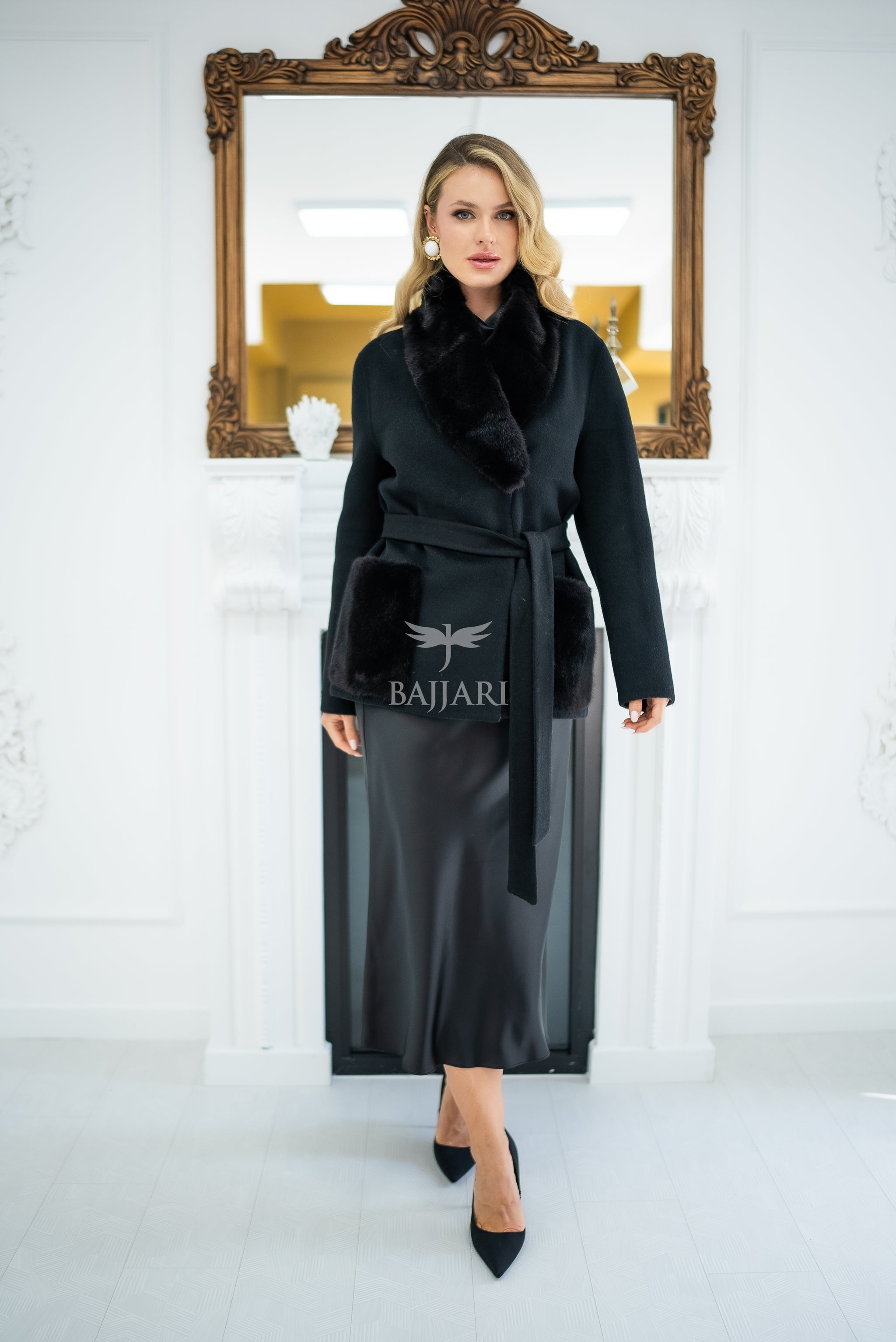 Elegant Harmony of Alpaca Fabric & Mink Fur -9561-