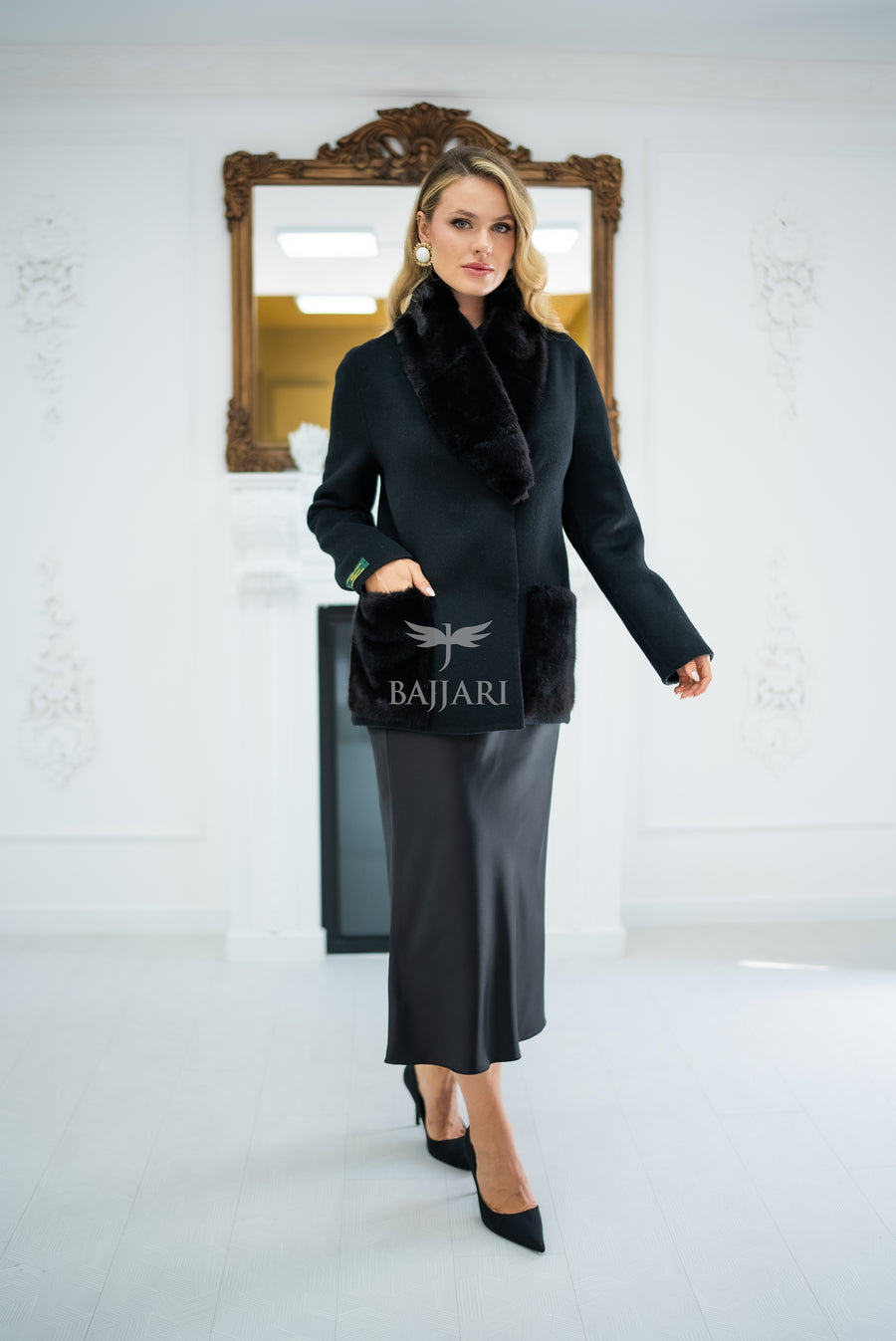 Elegant Harmony of Alpaca Fabric & Mink Fur -9561-