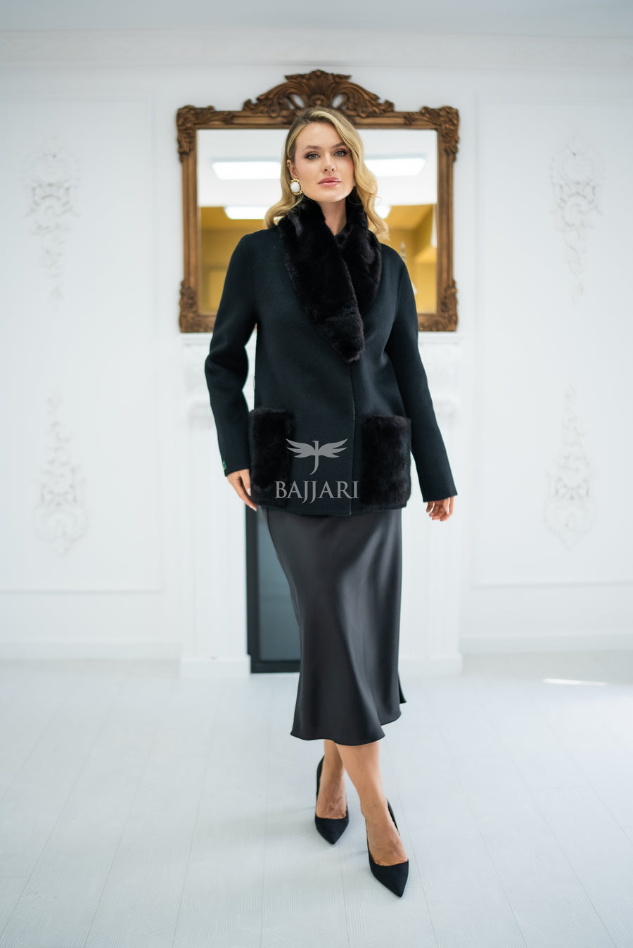Elegant Harmony of Alpaca Fabric & Mink Fur -9561-