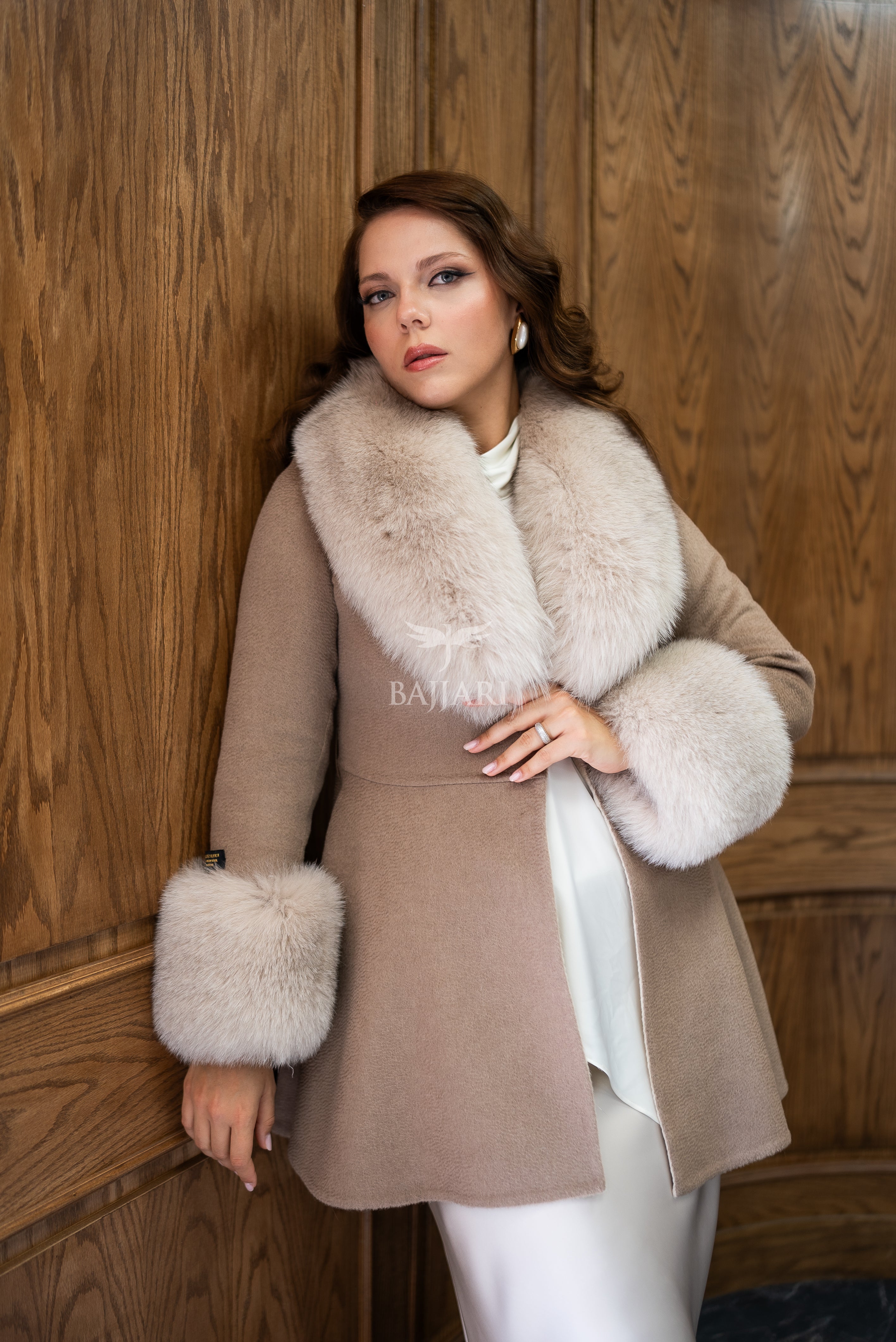 Alpaca Wool Fabric | Fox Fur Collar & Cuff Detail | Flared Cut -3895-