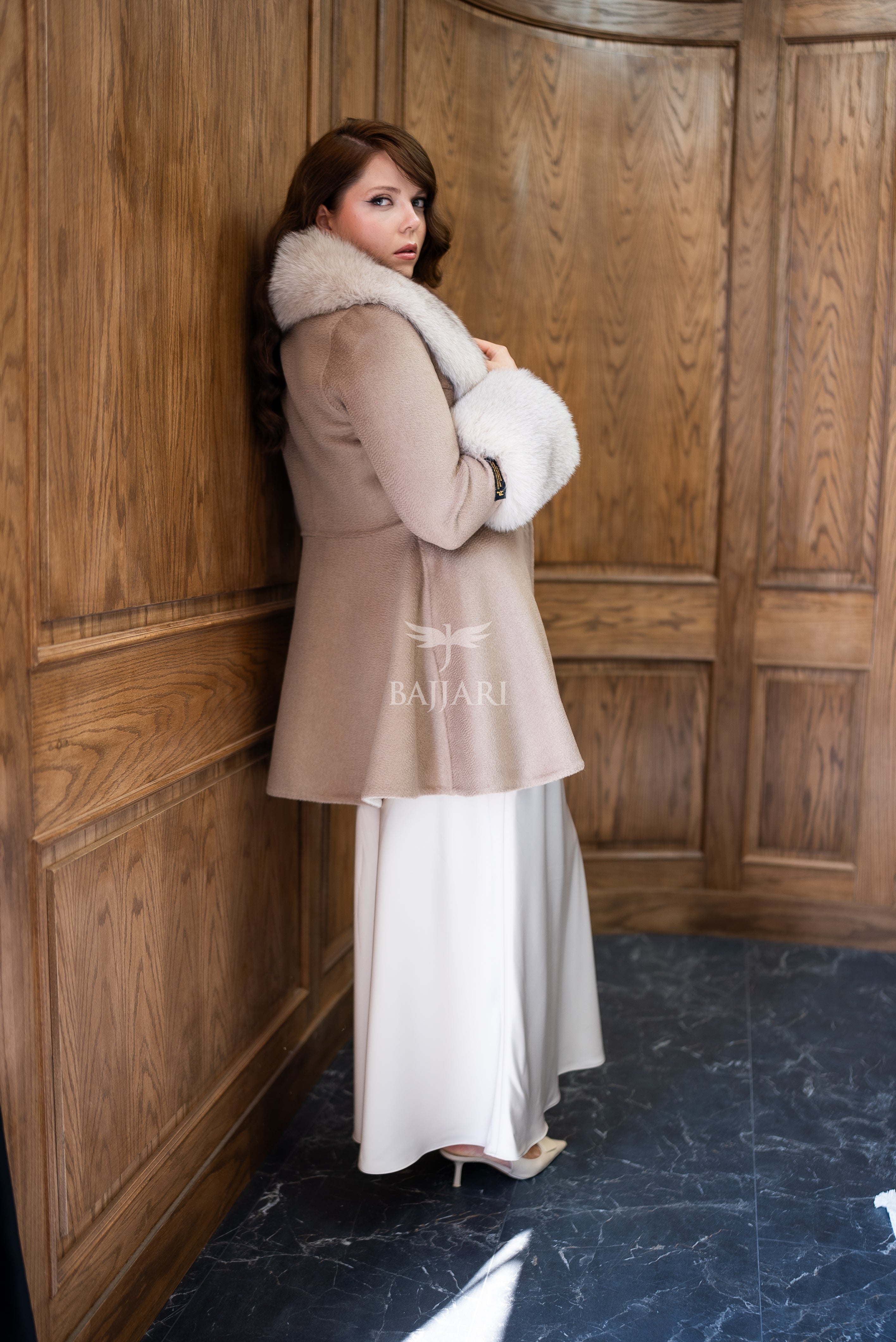 Alpaca Wool Fabric | Fox Fur Collar & Cuff Detail | Flared Cut -3895-