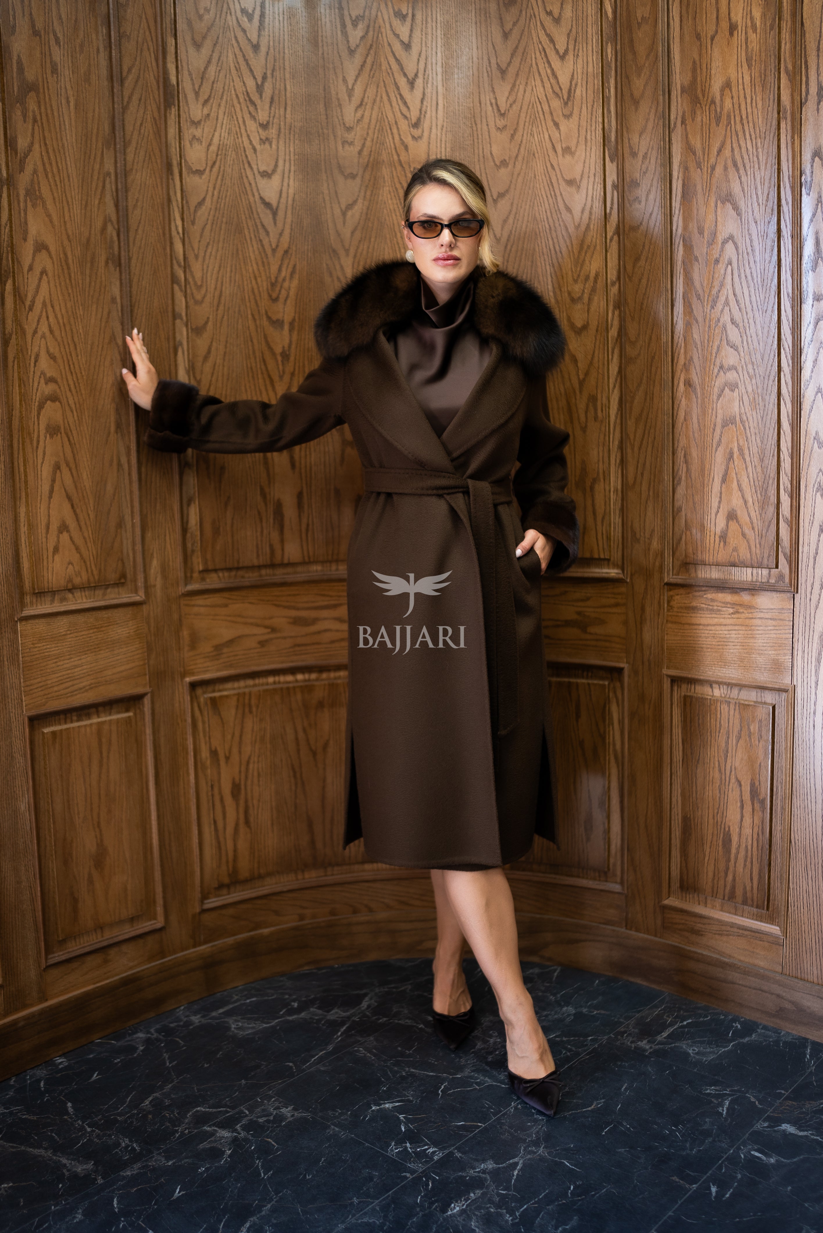 Zibellino Alpaca Wool Fabric | Fox Fur Collar, Mink Fur Sleeve Cuff Detail | Slit Skirt Cut -9587-