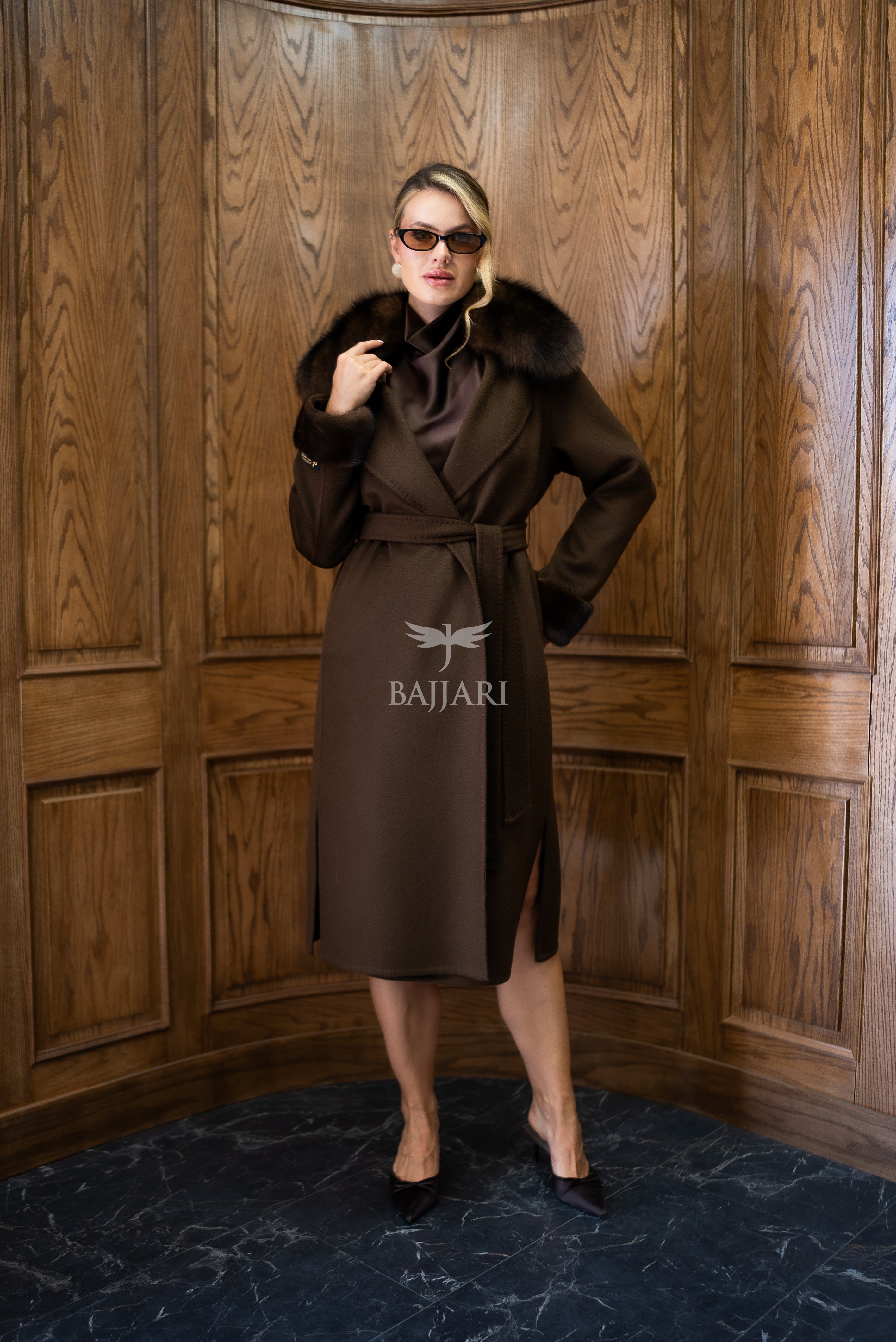 Zibellino Alpaca Wool Fabric | Fox Fur Collar, Mink Fur Sleeve Cuff Detail | Slit Skirt Cut -9587-