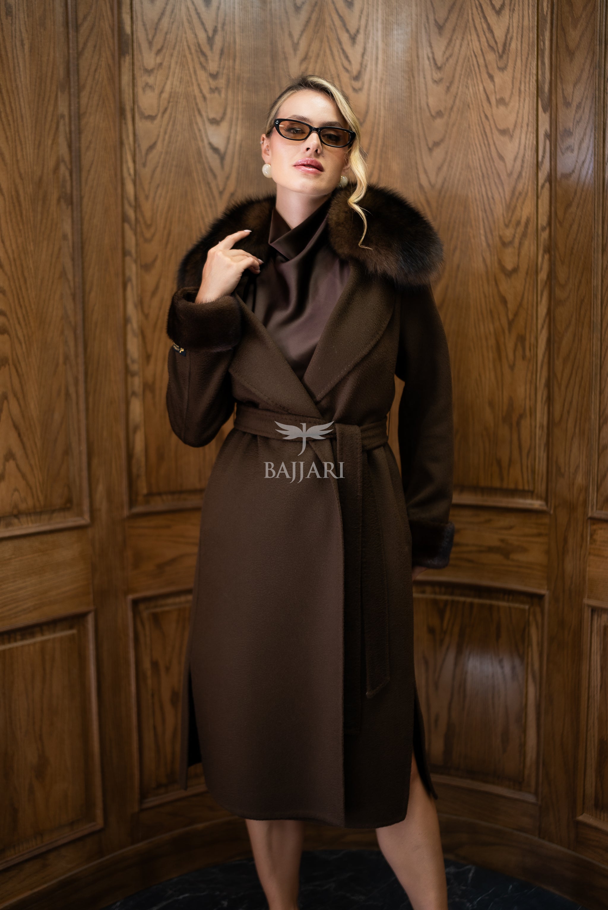 Zibellino Alpaca Wool Fabric | Fox Fur Collar, Mink Fur Sleeve Cuff Detail | Slit Skirt Cut -9587-