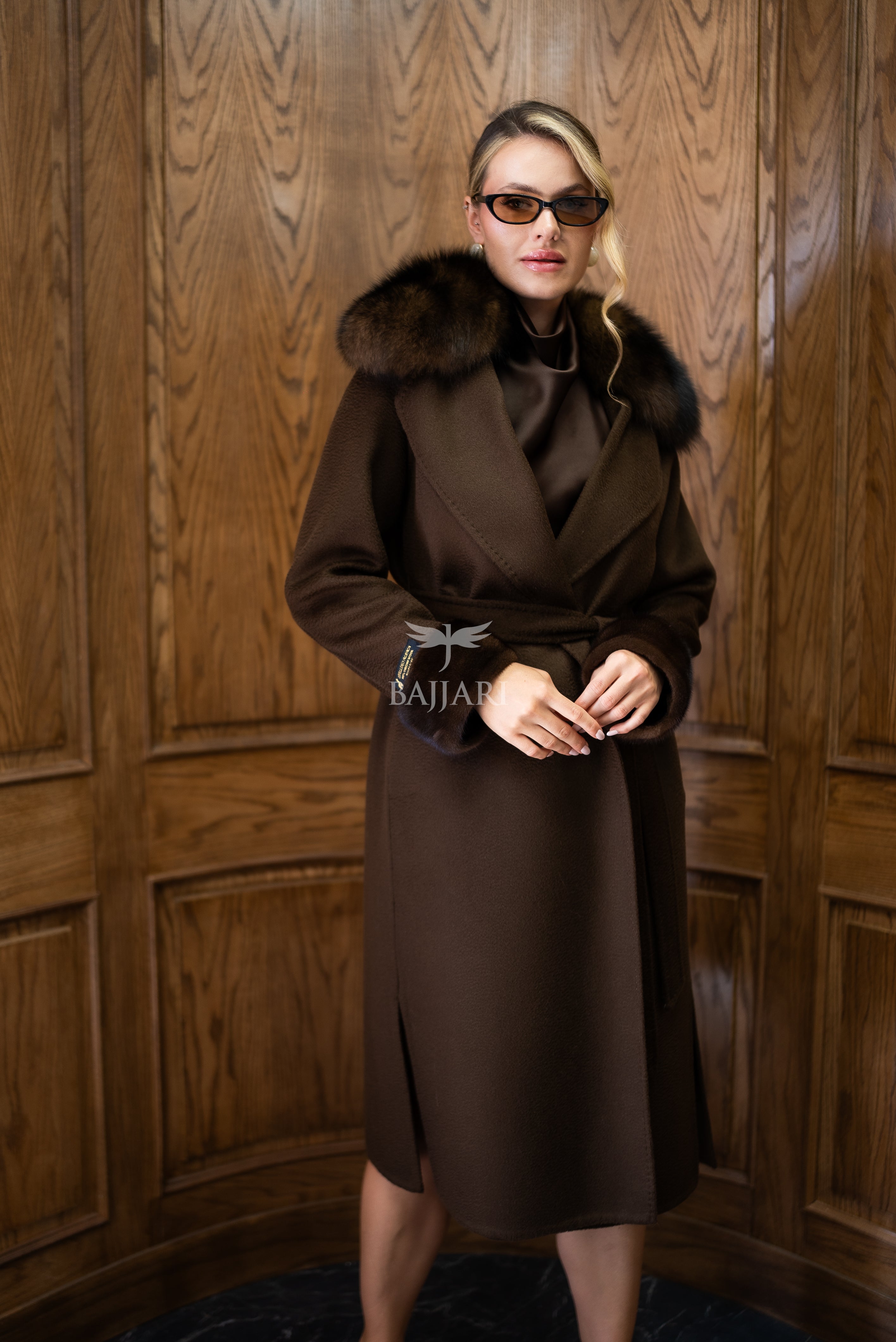 Zibellino Alpaca Wool Fabric | Fox Fur Collar, Mink Fur Sleeve Cuff Detail | Slit Skirt Cut -9587-
