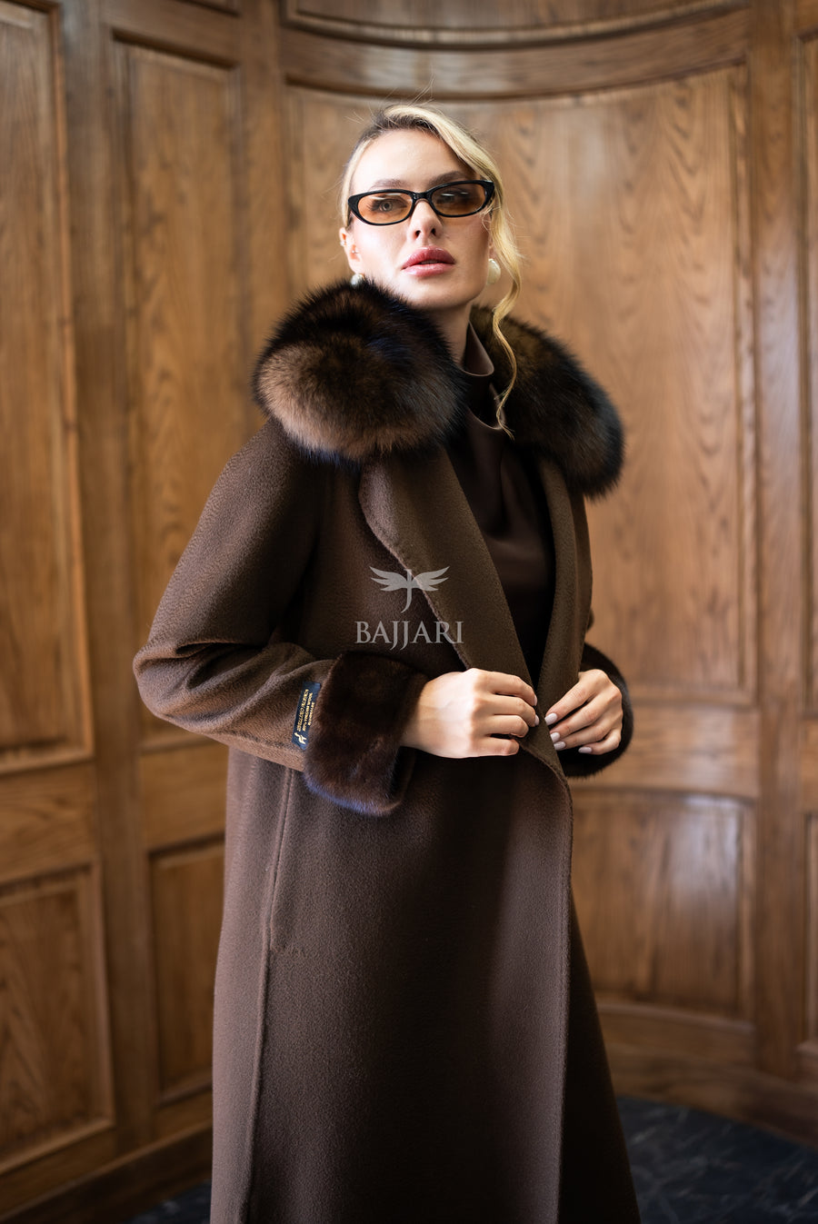Zibellino Alpaca Wool Fabric | Fox Fur Collar, Mink Fur Sleeve Cuff Detail | Slit Skirt Cut -9587-