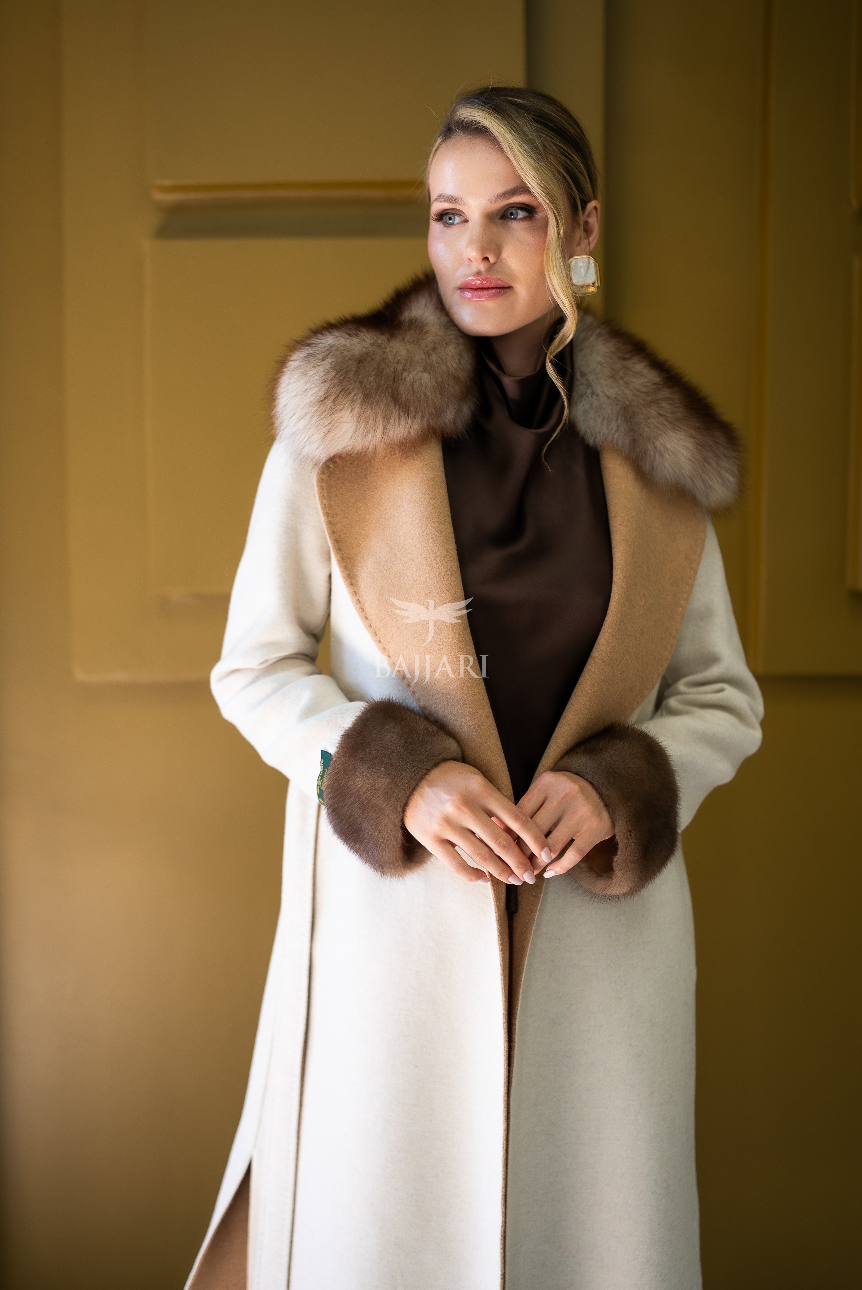 Alpaca Wool Fabric | Fox Fur Collar, Mink Fur Sleeve Cuff Detail | Slit Skirt Cut -9587-