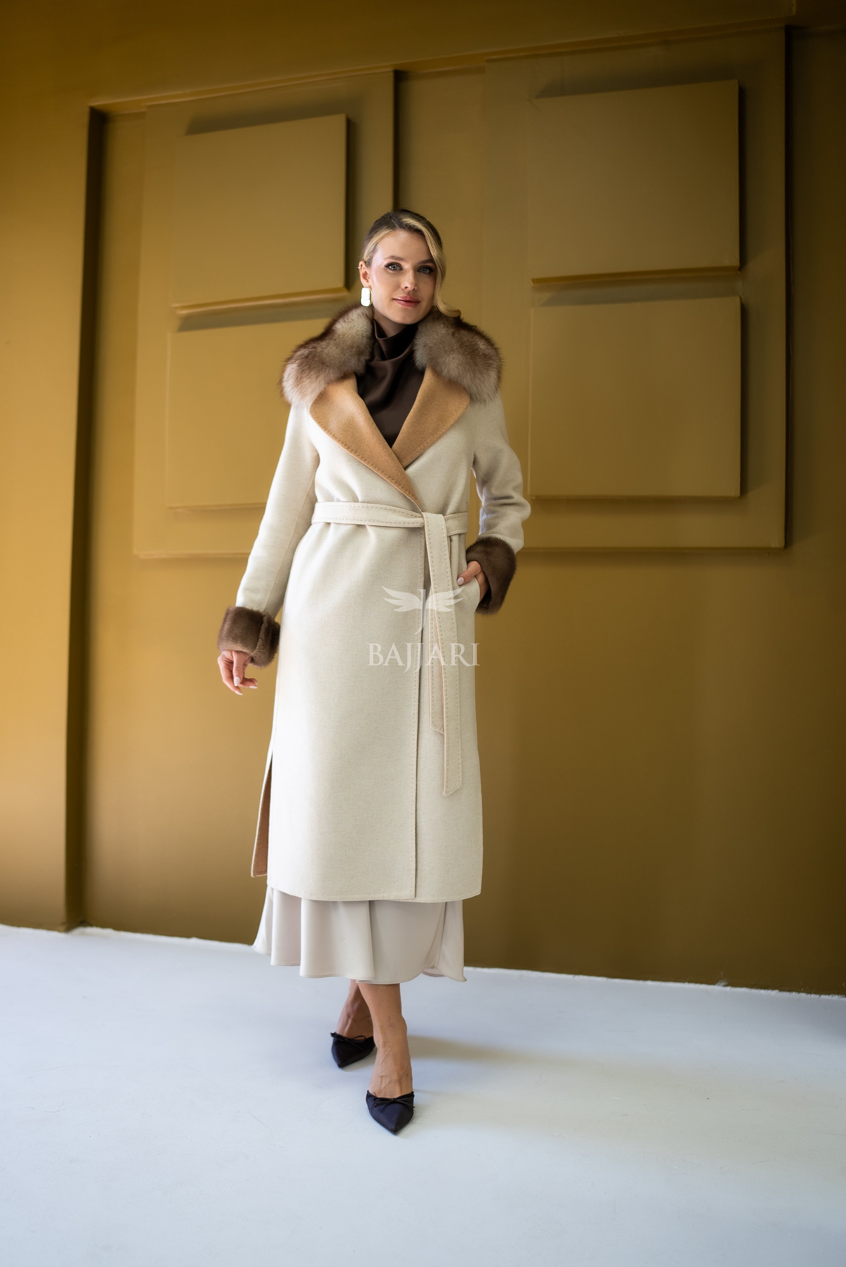 Alpaca Wool Fabric | Fox Fur Collar, Mink Fur Sleeve Cuff Detail | Slit Skirt Cut -9587-