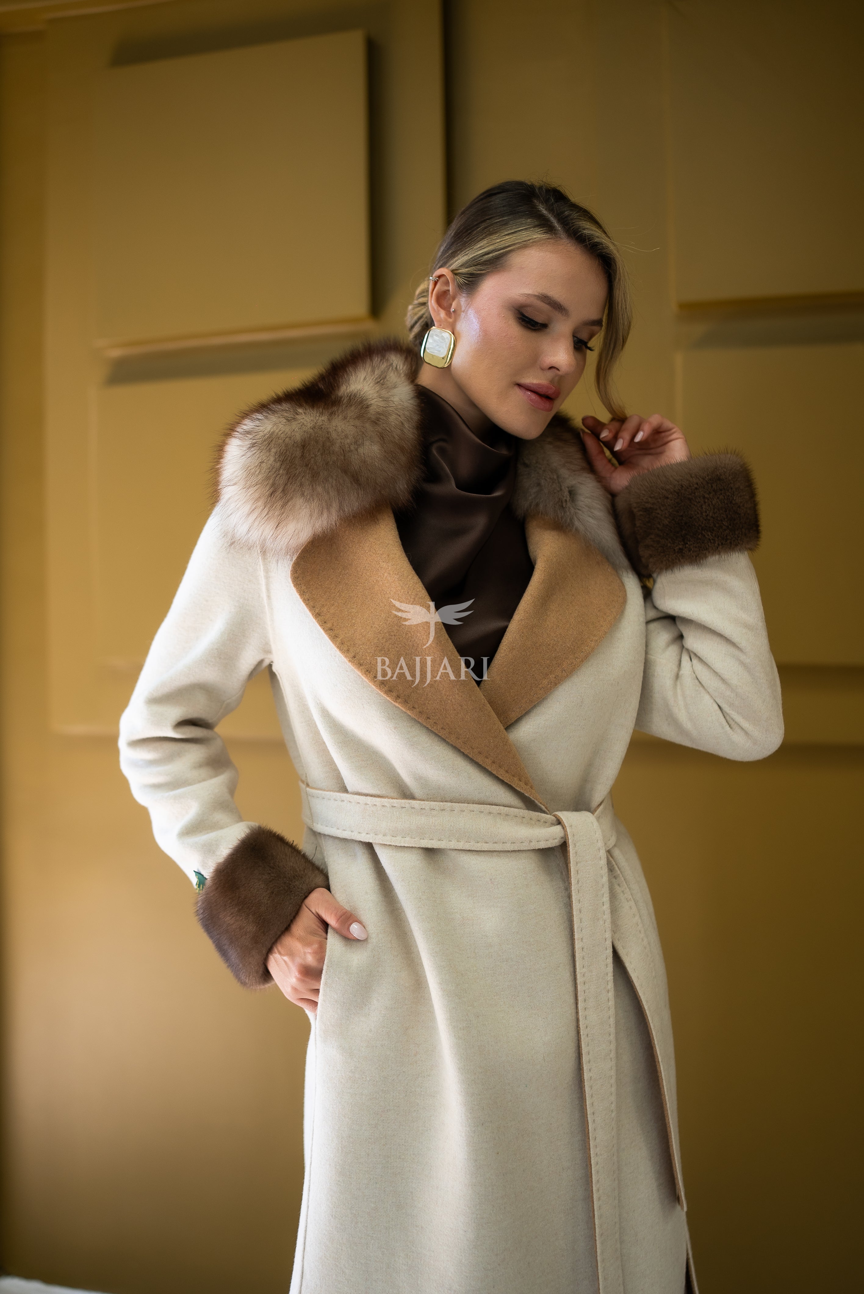 Alpaca Wool Fabric | Fox Fur Collar, Mink Fur Sleeve Cuff Detail | Slit Skirt Cut -9587-