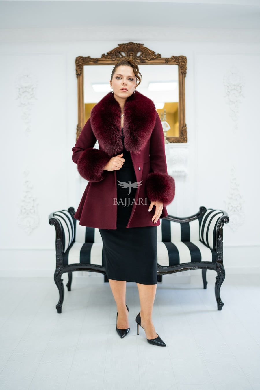 Alpaca Wool Fabric | Fox Fur Collar & Cuff Detail | Flared Cut -3895-