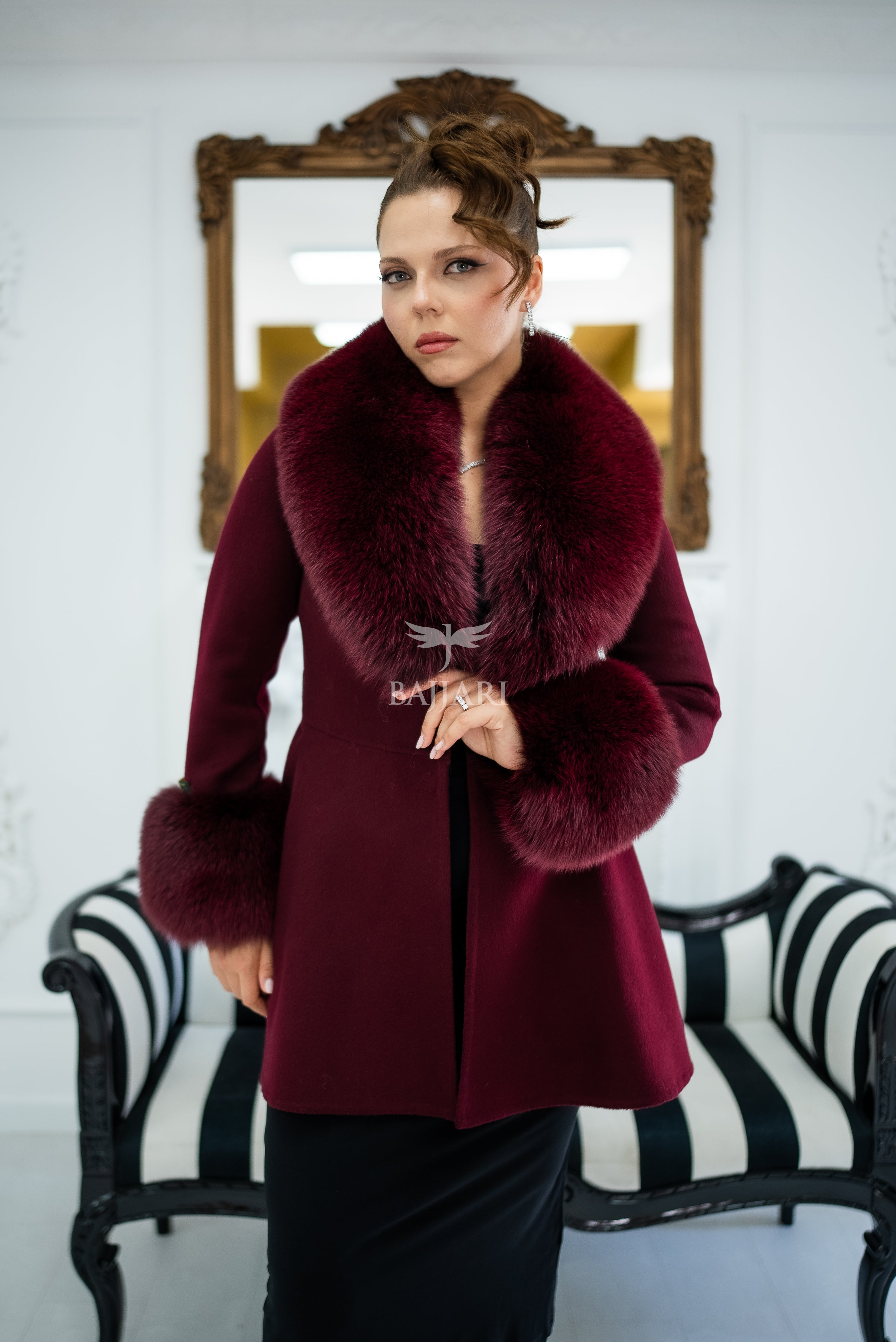 Alpaca Wool Fabric | Fox Fur Collar & Cuff Detail | Flared Cut -3895-
