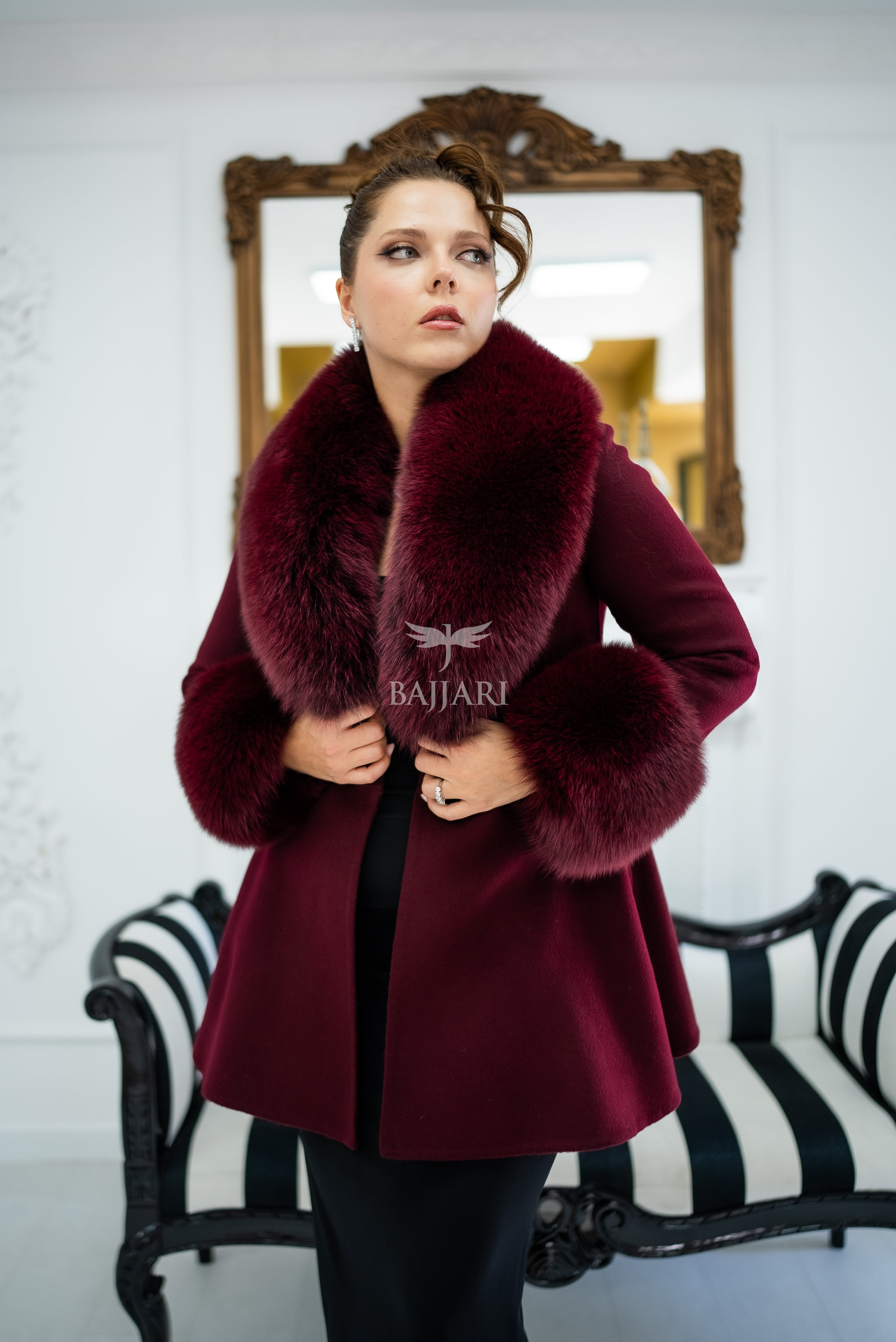 Alpaca Wool Fabric | Fox Fur Collar & Cuff Detail | Flared Cut -3895-