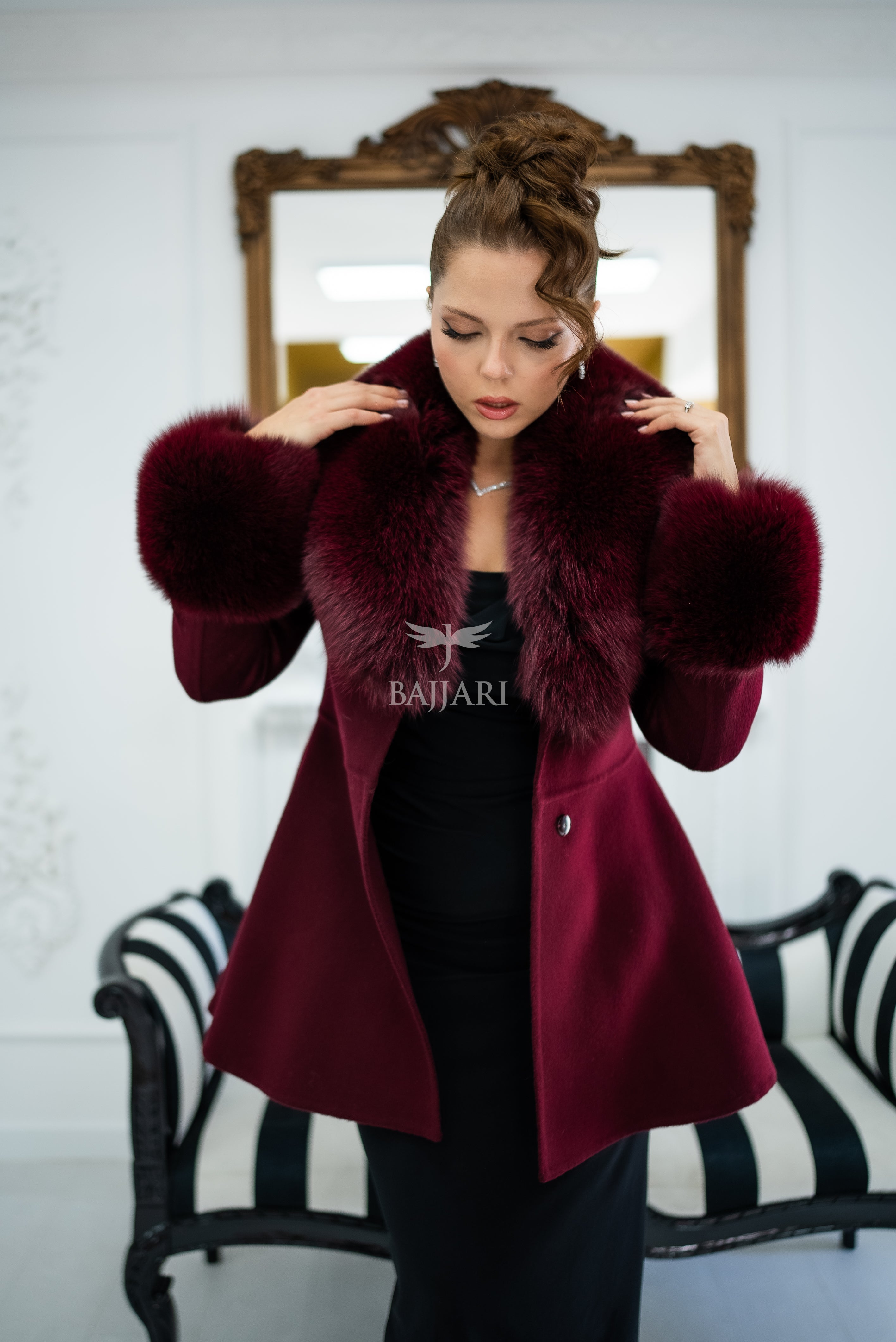 Alpaca Wool Fabric | Fox Fur Collar & Cuff Detail | Flared Cut -3895-