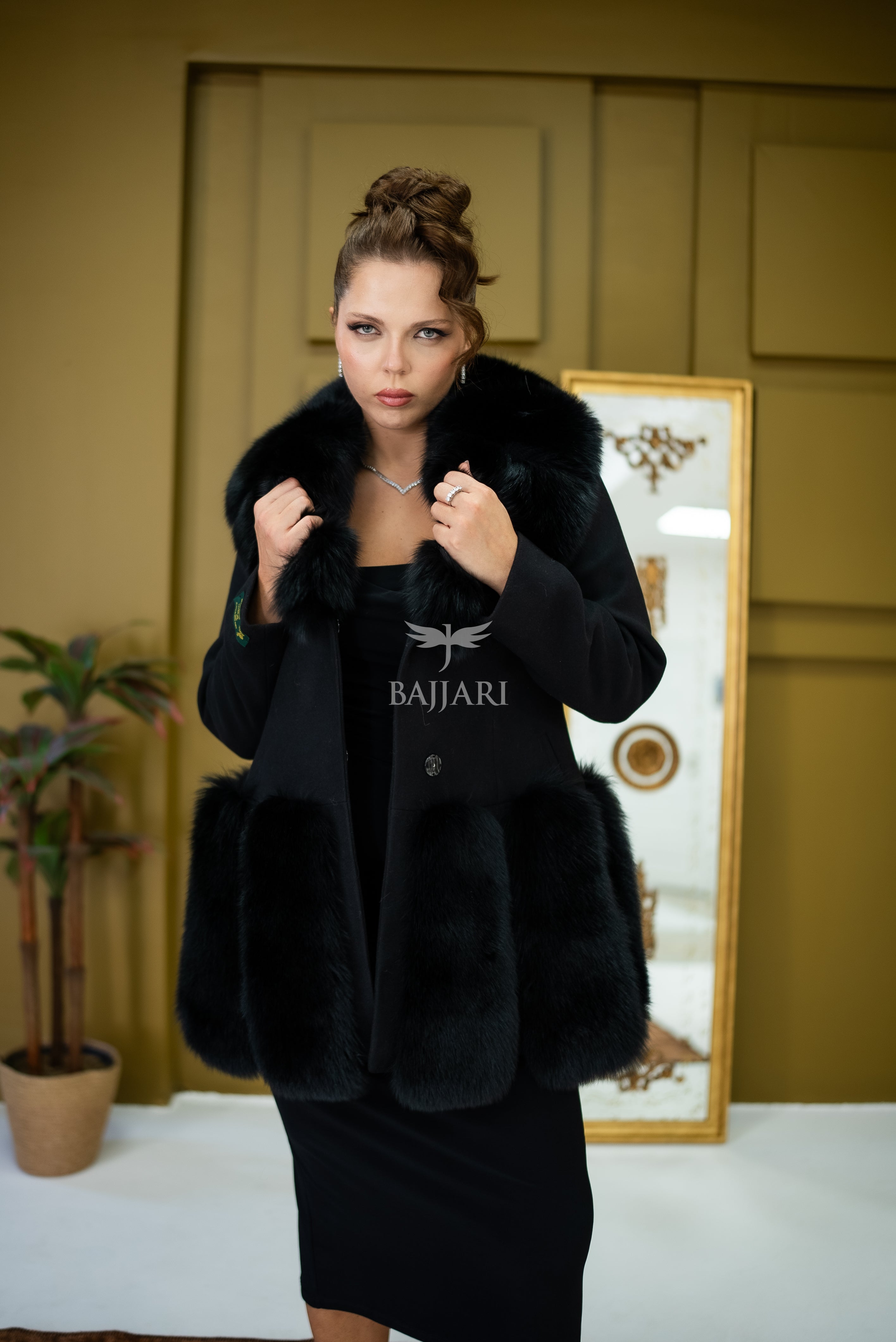 Women's Coat Offering the Elegance of Luxurious Alpaca Fabric with Fox Fur Collar and Fox Fur Trim Details on the Hem -1293-