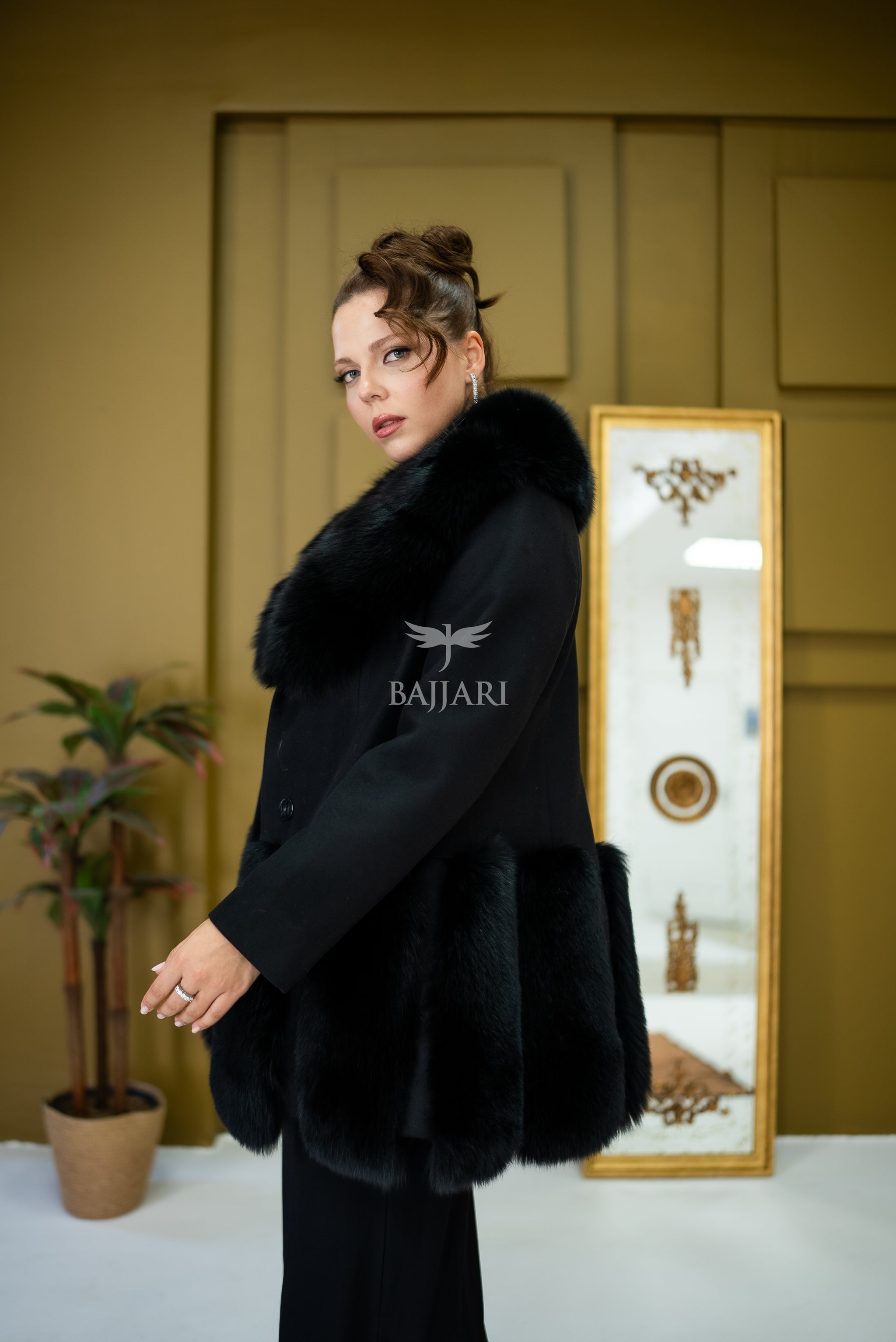 Women's Coat Offering the Elegance of Luxurious Alpaca Fabric with Fox Fur Collar and Fox Fur Trim Details on the Hem -1293-
