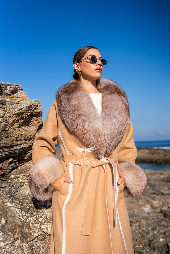 Women’s Coat with Alpaca Wool Fabric and Frost Fox Fur, Featuring Special Embroidery -9481-