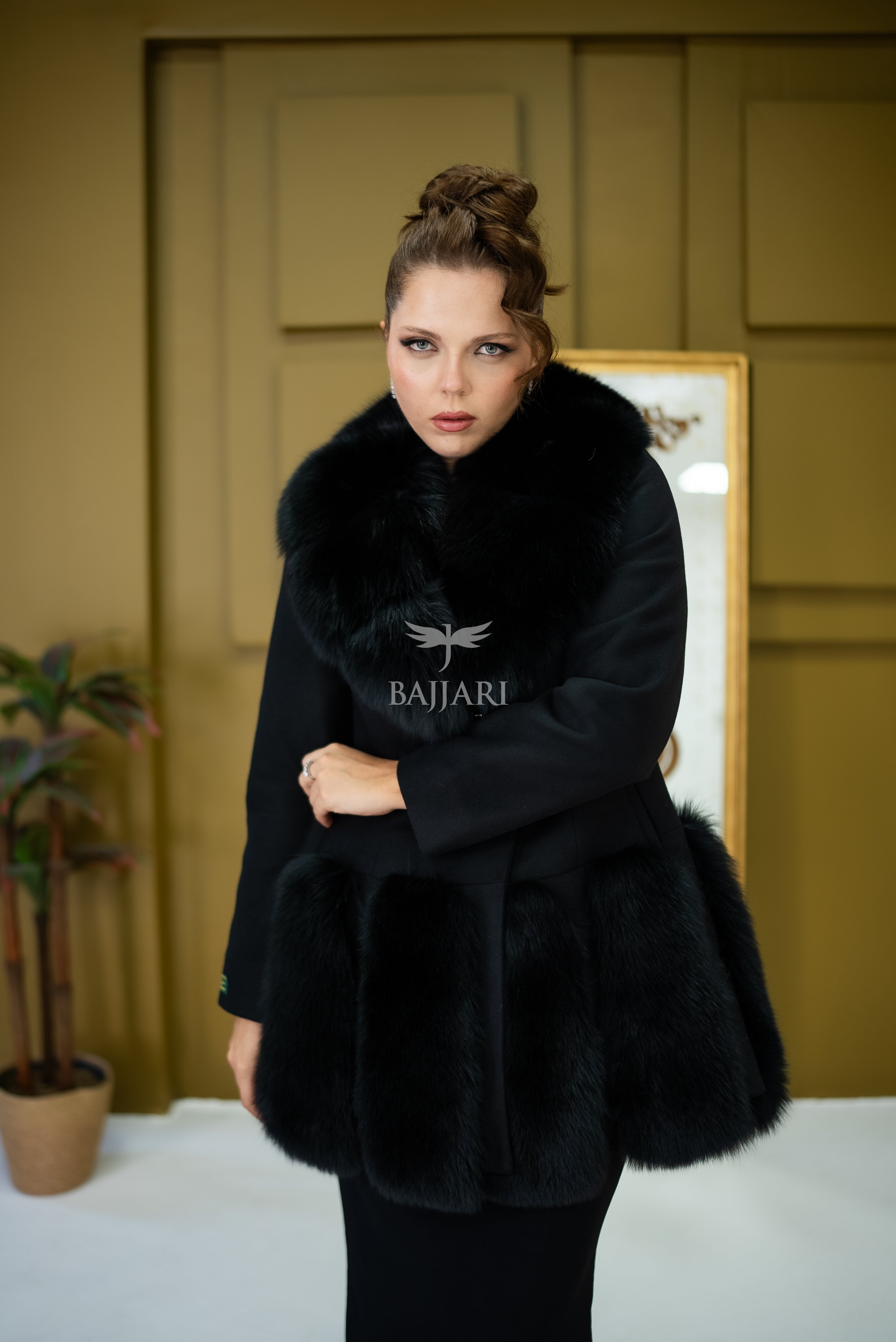 Women's Coat Offering the Elegance of Luxurious Alpaca Fabric with Fox Fur Collar and Fox Fur Trim Details on the Hem -1293-