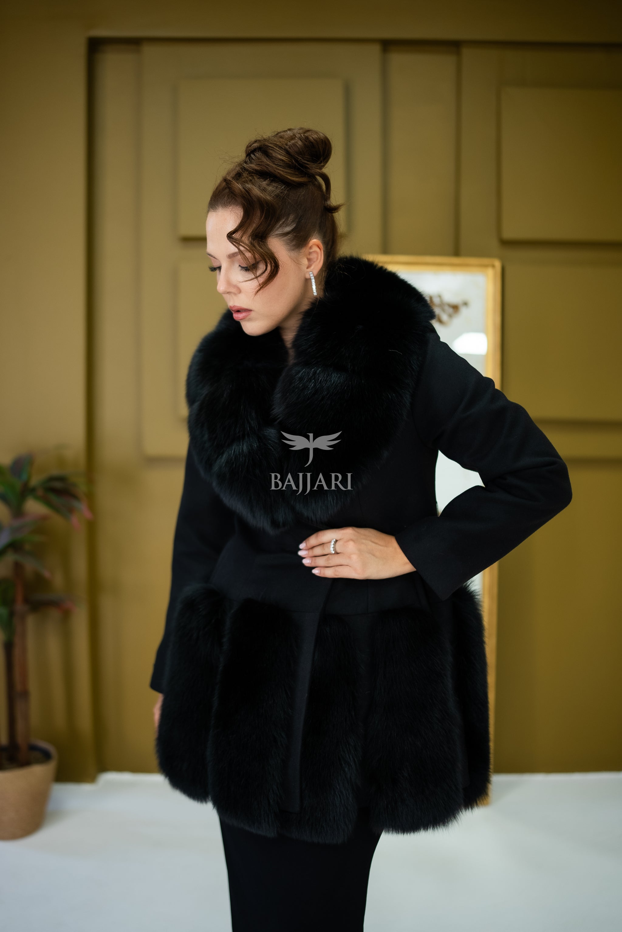 Women's Coat Offering the Elegance of Luxurious Alpaca Fabric with Fox Fur Collar and Fox Fur Trim Details on the Hem -1293-