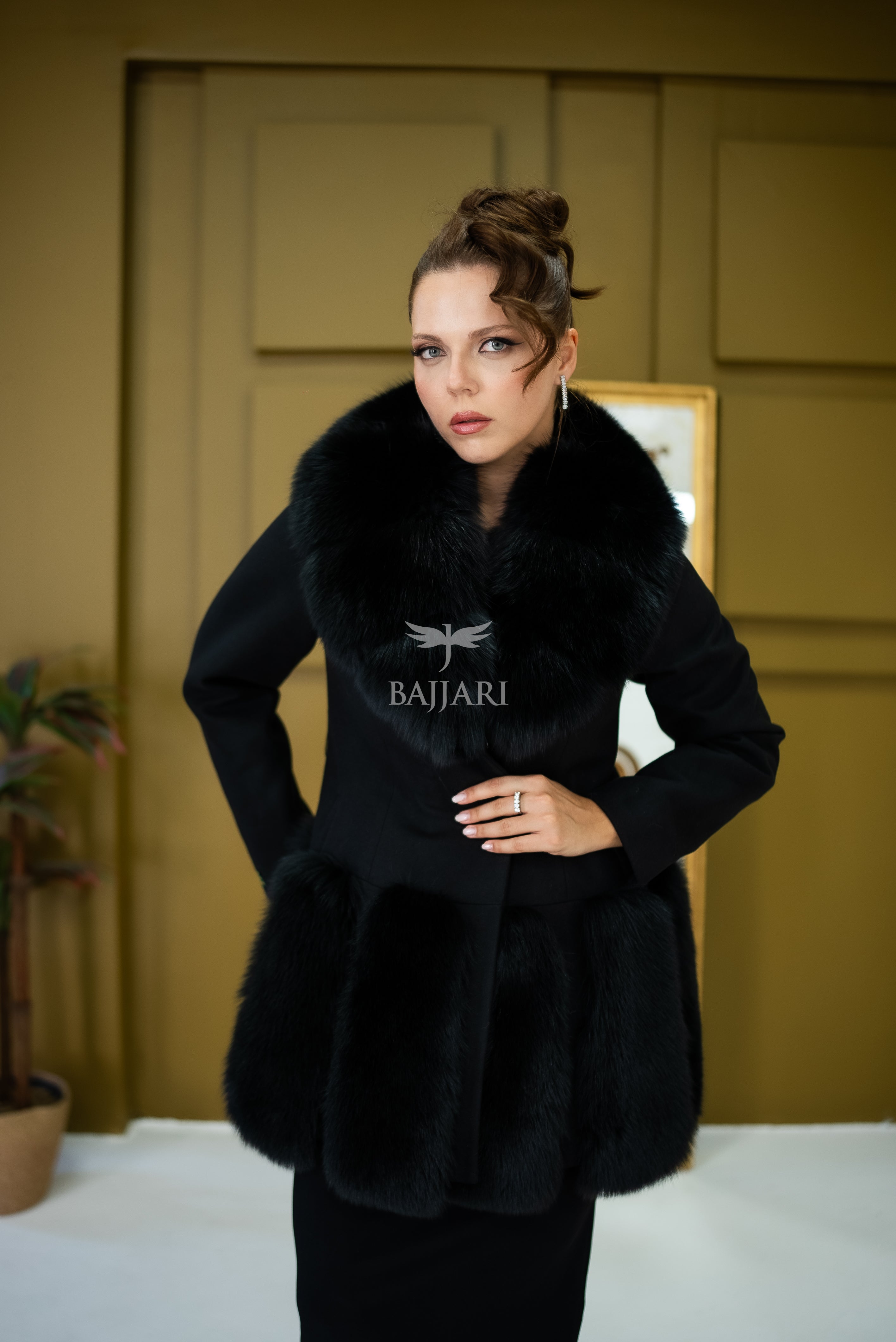 Women's Coat Offering the Elegance of Luxurious Alpaca Fabric with Fox Fur Collar and Fox Fur Trim Details on the Hem -1293-