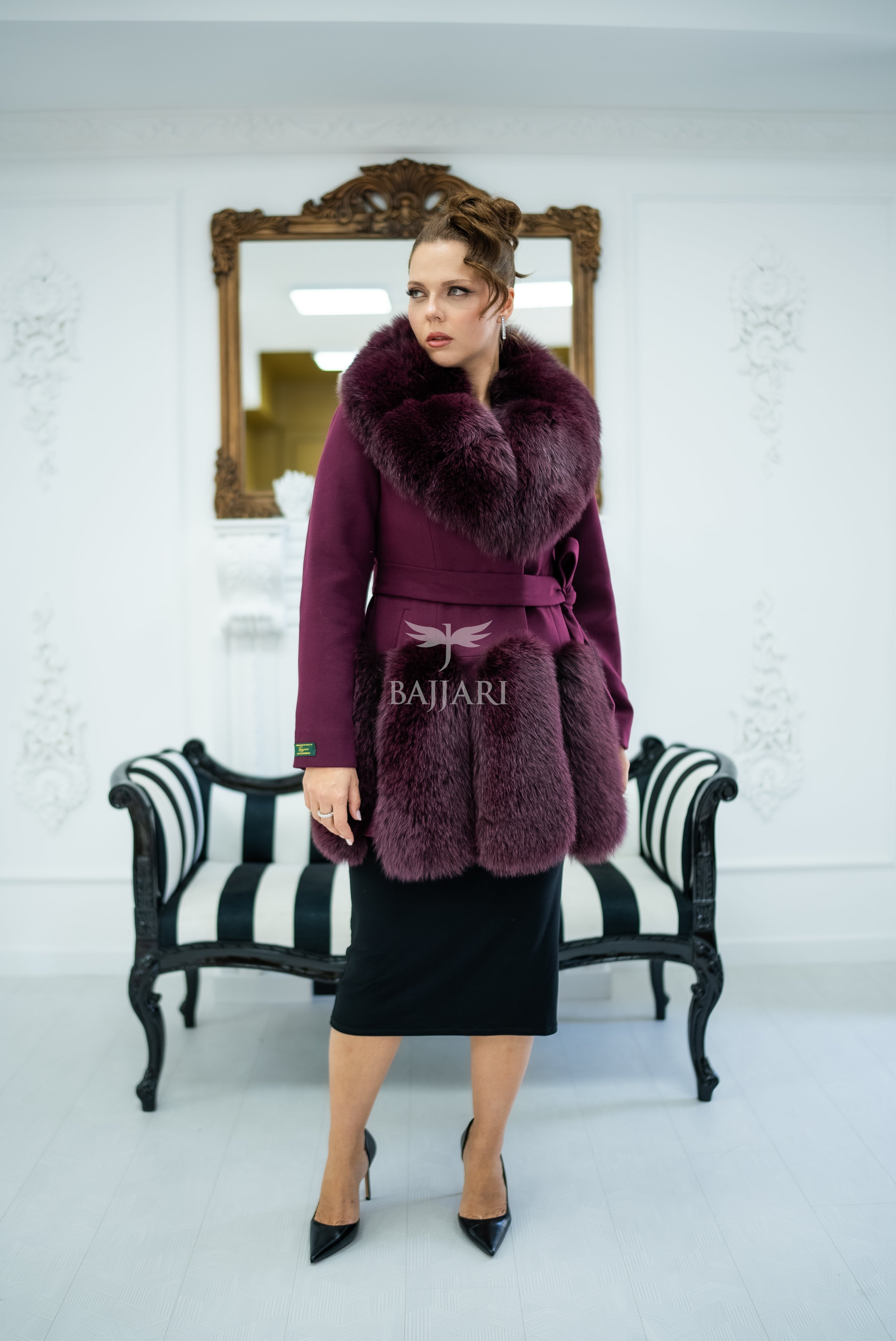 Women's Coat Offering the Elegance of Luxurious Alpaca Fabric with Fox Fur Collar and Fox Fur Trim Details on the Hem -1293-