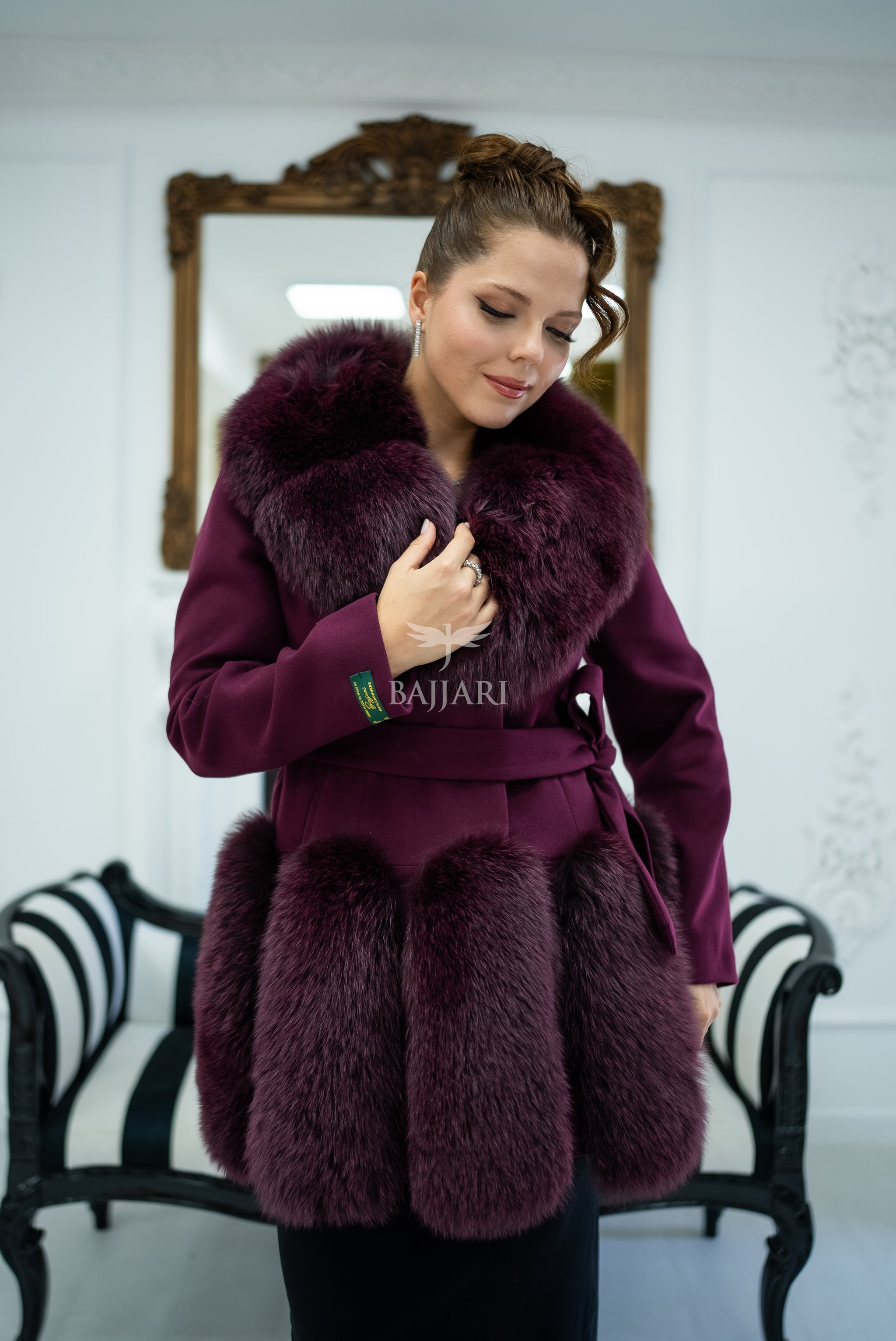 Women's Coat Offering the Elegance of Luxurious Alpaca Fabric with Fox Fur Collar and Fox Fur Trim Details on the Hem -1293-