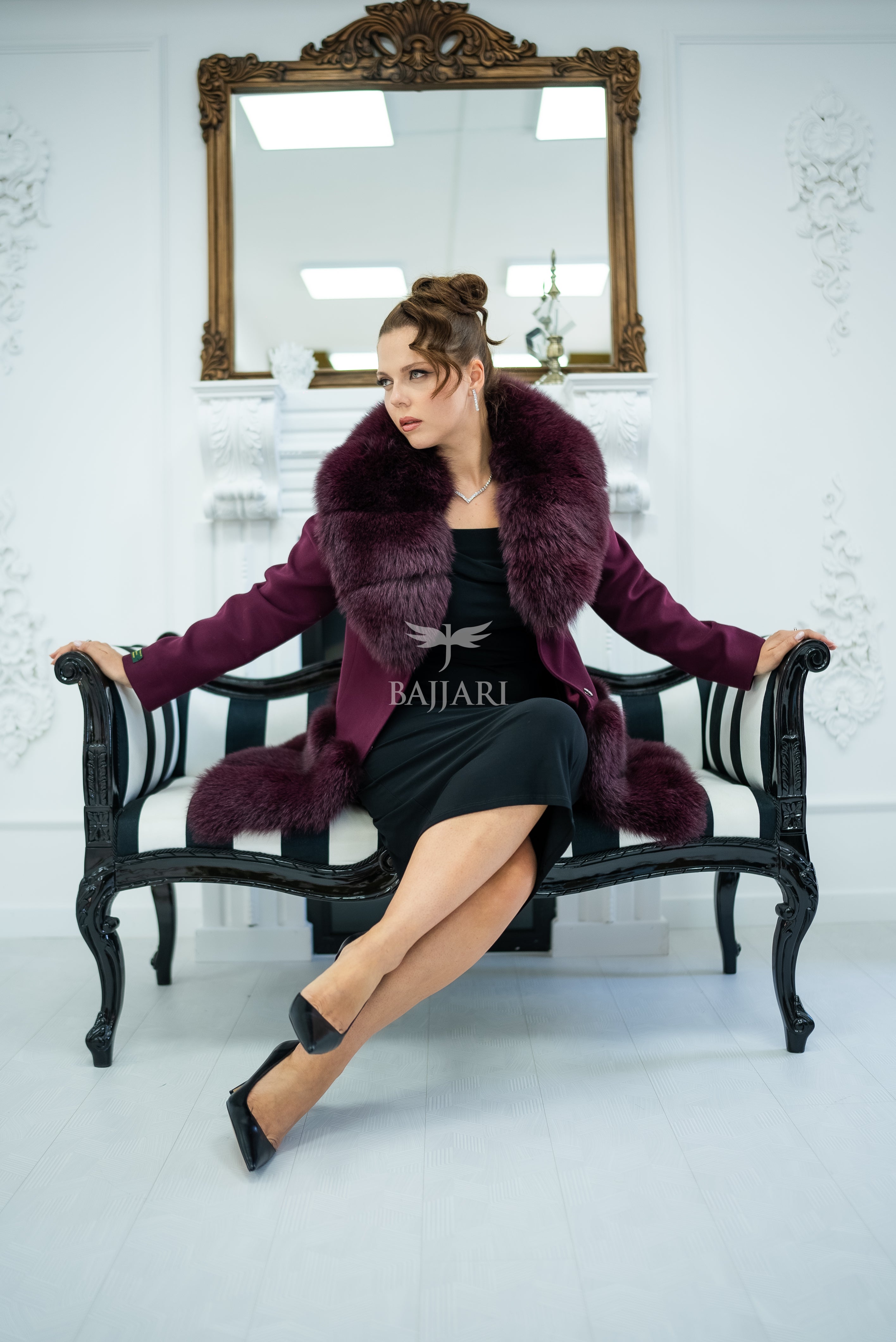 Women's Coat Offering the Elegance of Luxurious Alpaca Fabric with Fox Fur Collar and Fox Fur Trim Details on the Hem -1293-