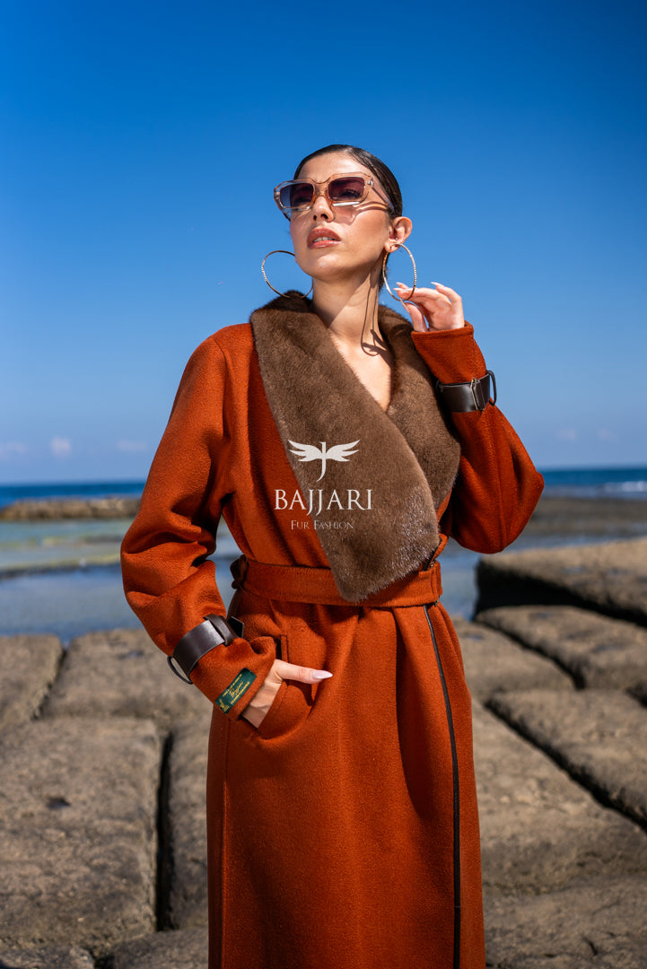 Exquisite Alpaca Design Adorned with Mink Fur and Leather Trim -9502-
