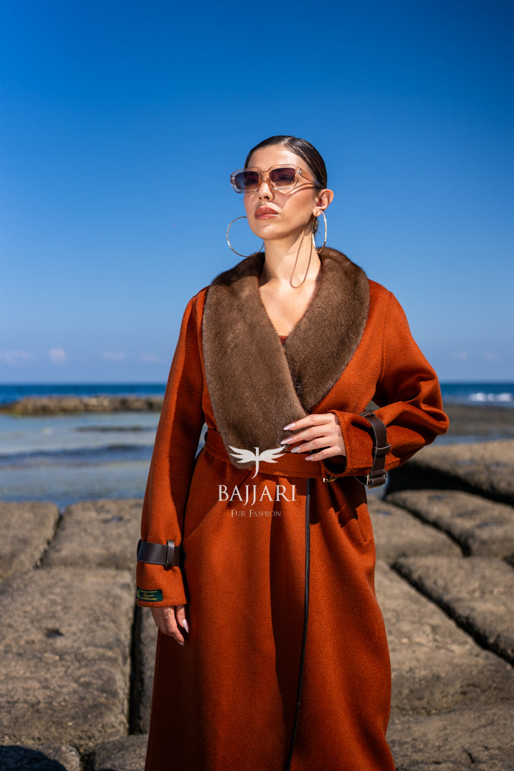 Exquisite Alpaca Design Adorned with Mink Fur and Leather Trim -9502-