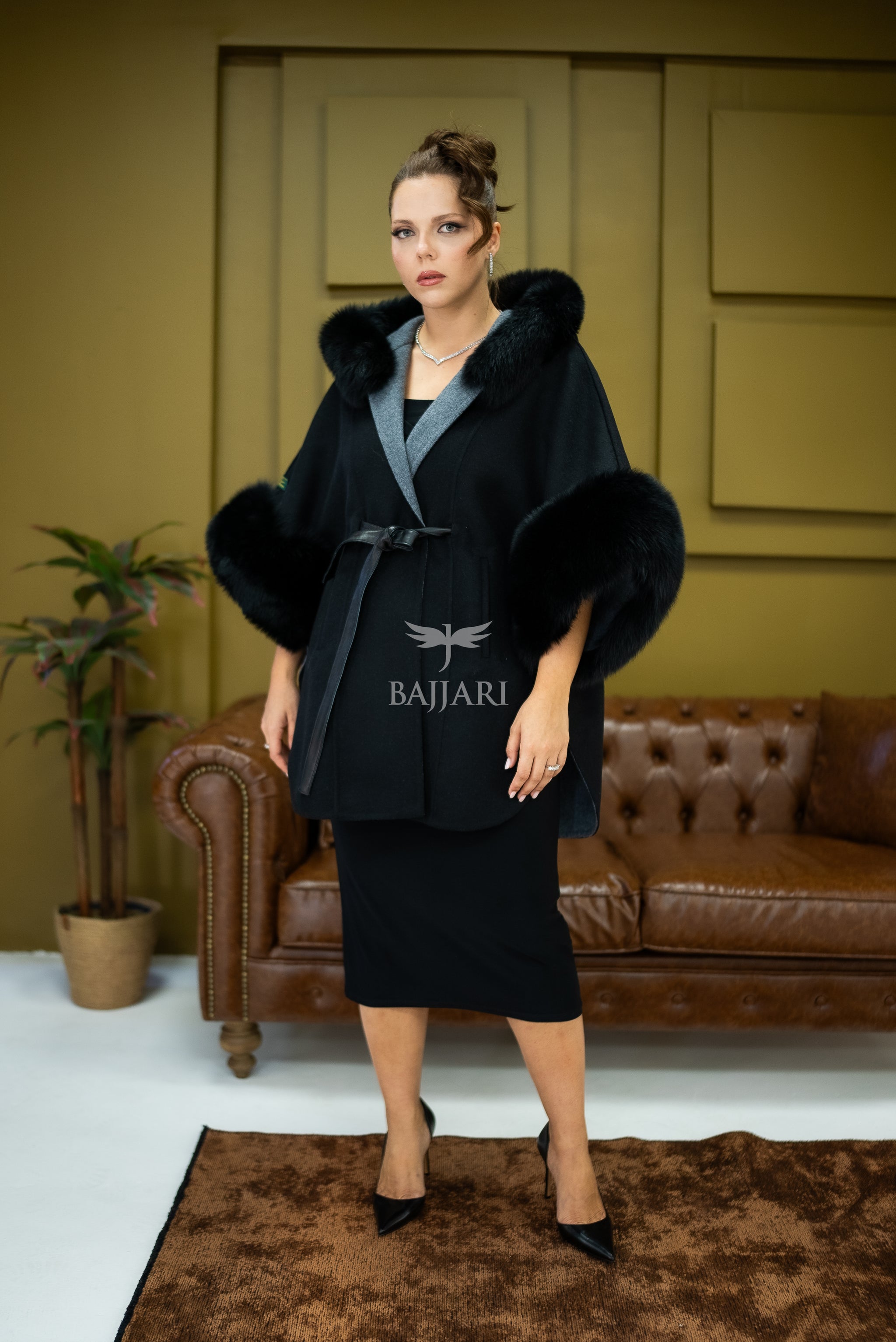 Elegant Hooded Cashmere Cape with Fox Fur Collar and Cuffs -1337-