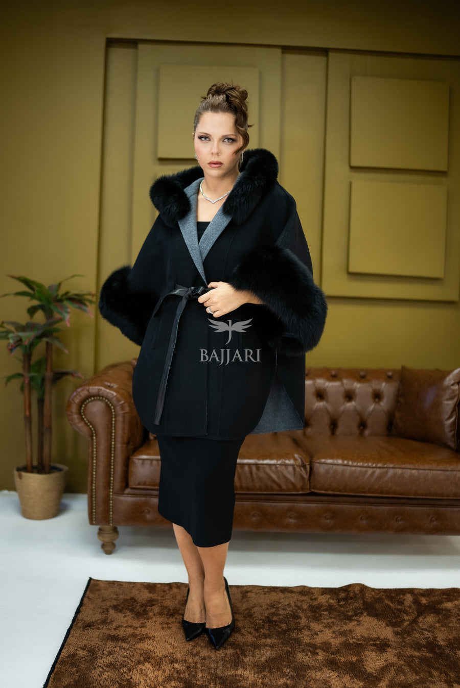 Elegant Hooded Cashmere Cape with Fox Fur Collar and Cuffs -1337-