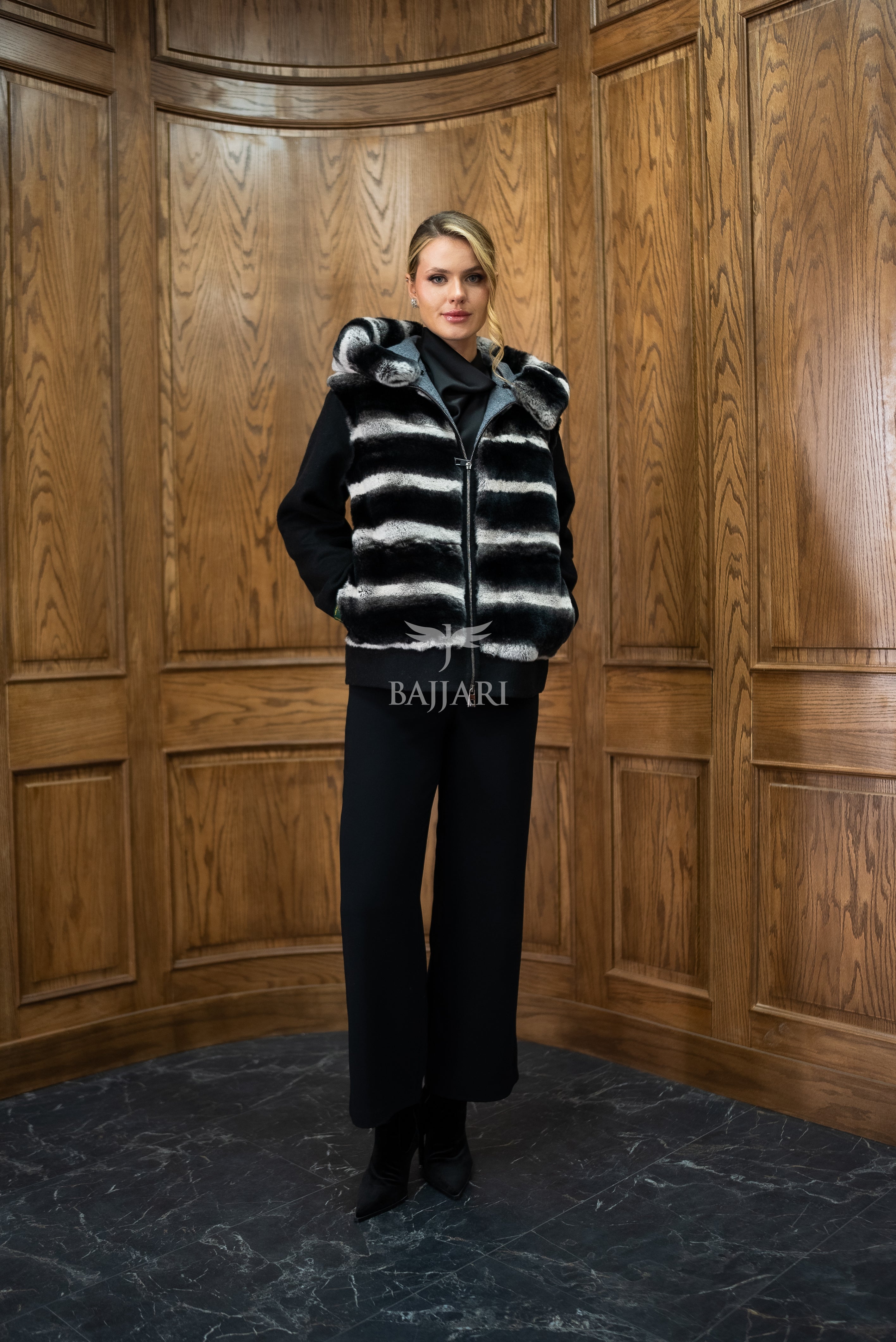 Alpaca Fabric Hooded Model with Rabbit Fur and Real Rabbit Fur Trim on the Front and Hood -9444-