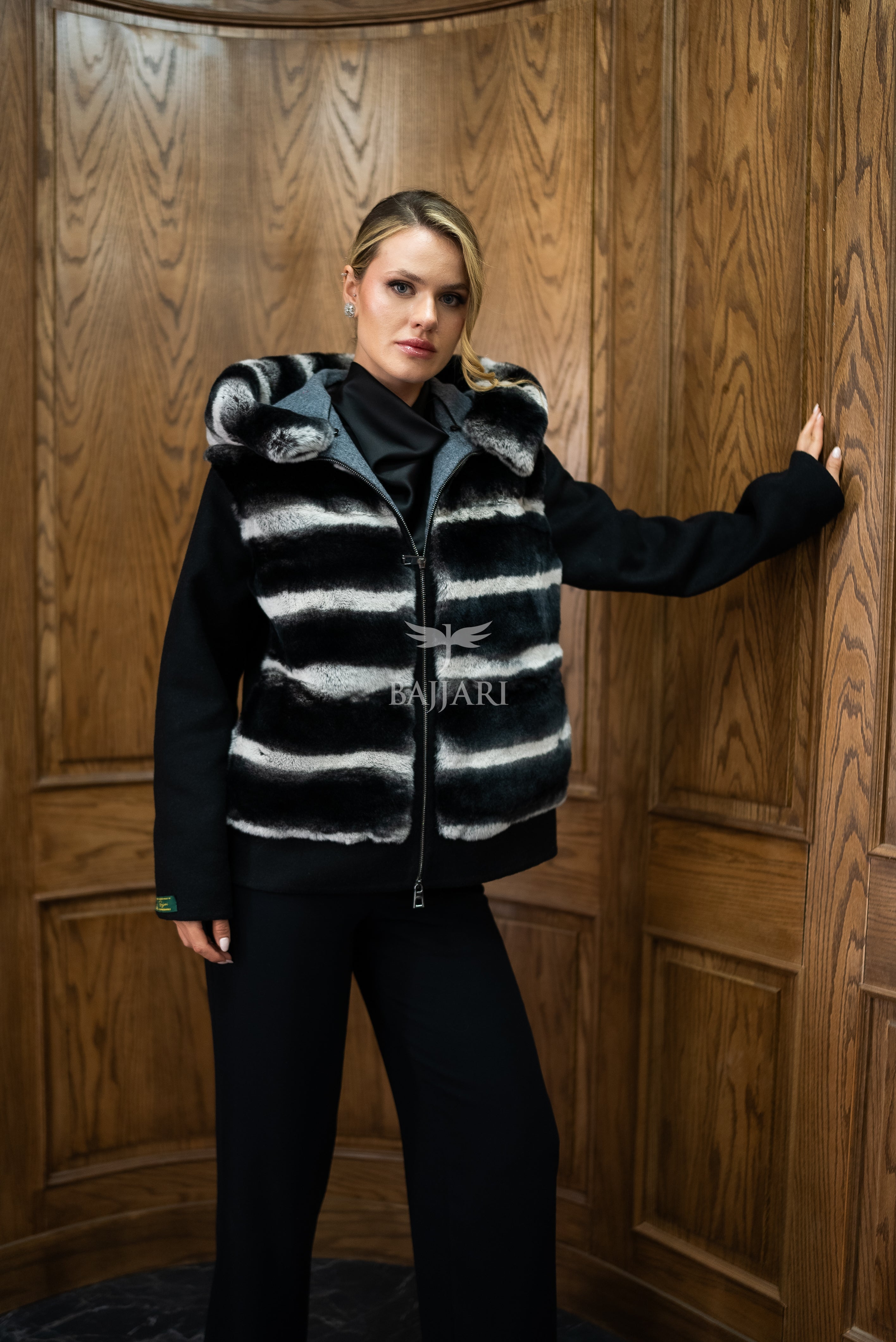 Alpaca Fabric Hooded Model with Rabbit Fur and Real Rabbit Fur Trim on the Front and Hood -9444-
