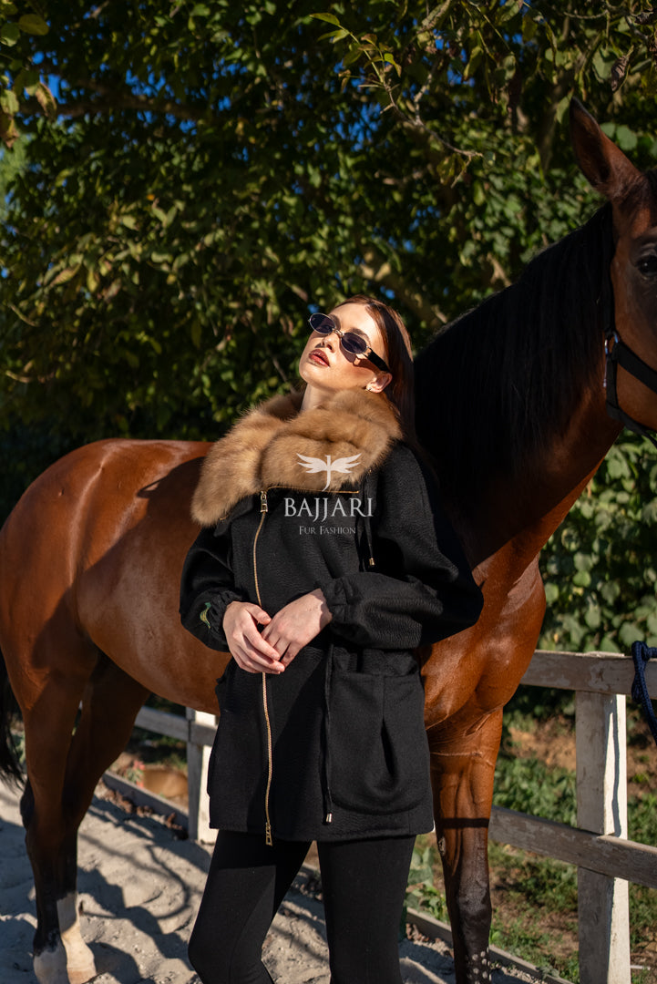 Short Jacket with Sable Fur Collar in Alpaca Wool -9441-