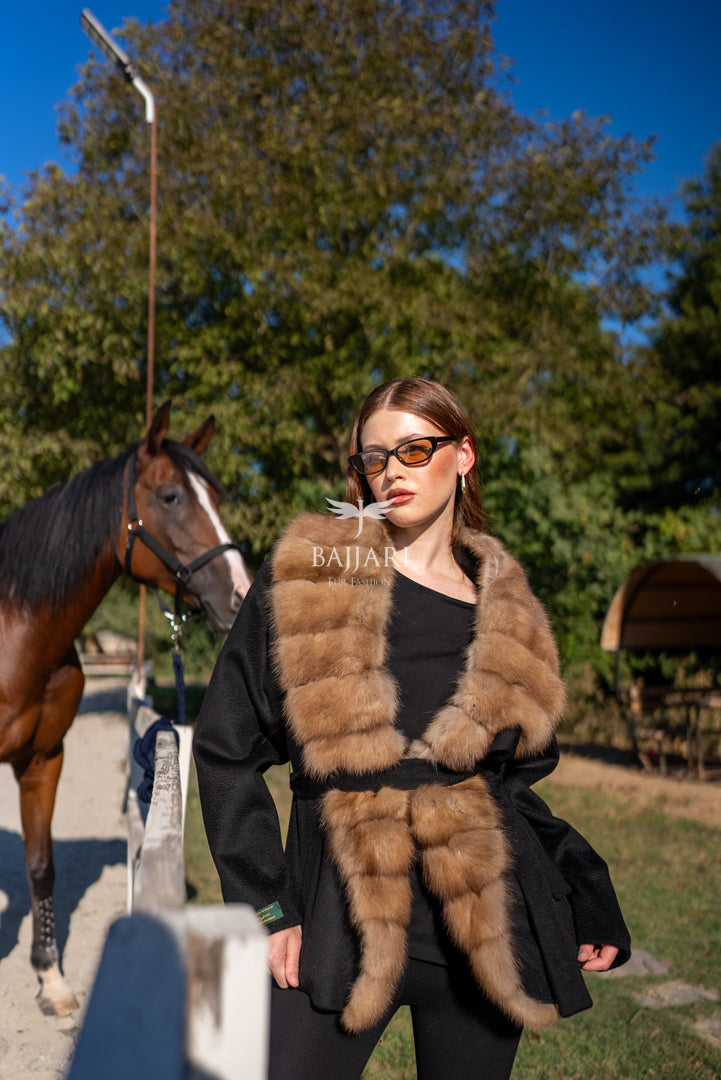 Short Jacket with Sable Fur Details in Alpaca Wool -9428-