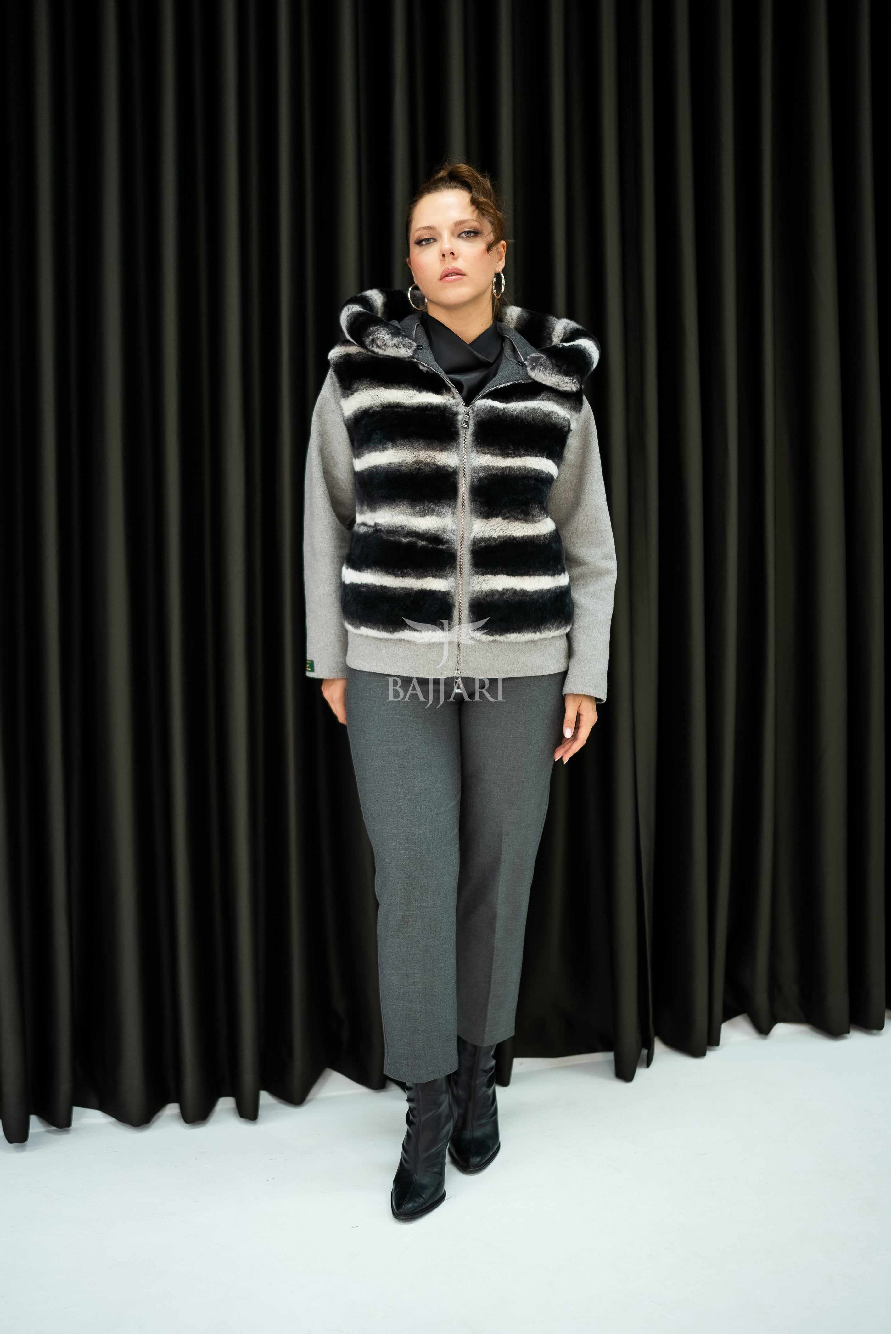 Alpaca Fabric Hooded Model with Rabbit Fur and Real Rabbit Fur Trim on the Front and Hood -9444-