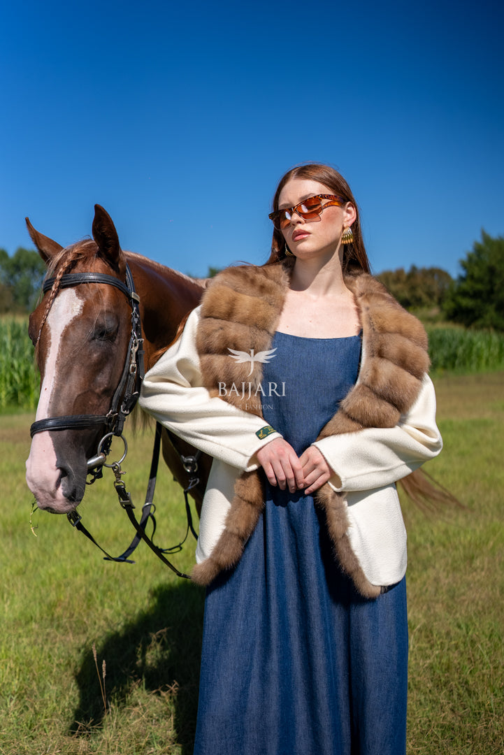 Short Jacket with Sable Fur Details in Alpaca Wool -9428-
