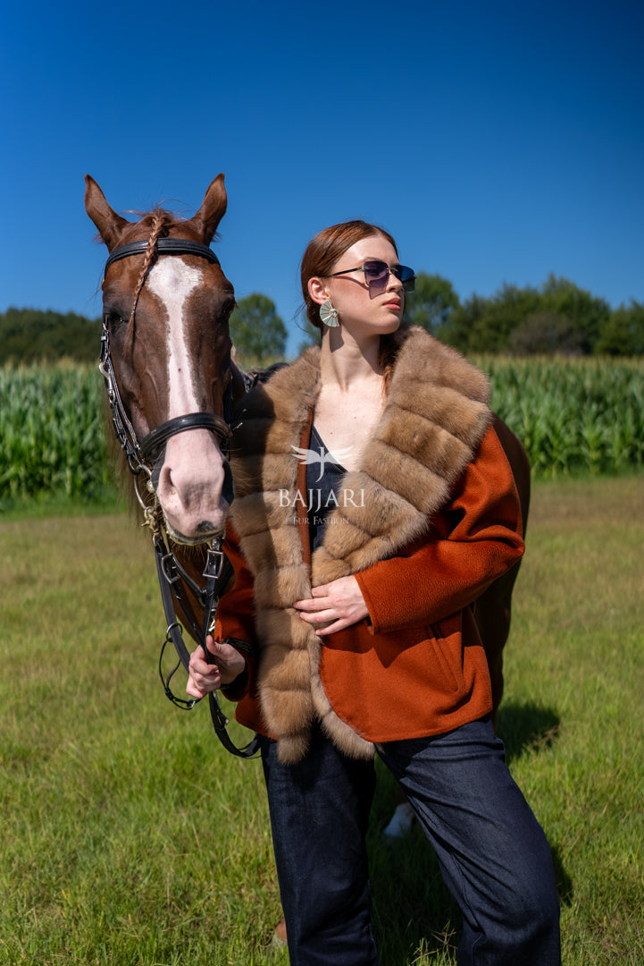 Short Jacket with Sable Fur Details in Alpaca Wool -9428-