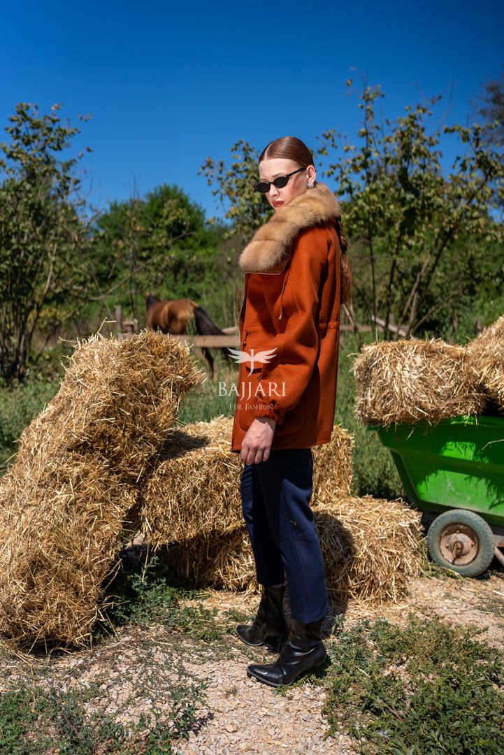 Short Jacket with Sable Fur Collar in Alpaca Wool -9441-