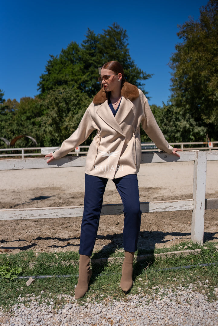 Elegant Women’s Coat with Alpaca Lama Fabric and Mink Fur Collar -9434-