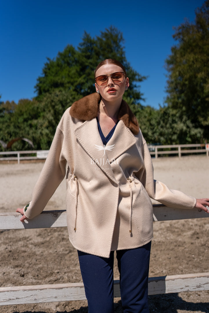Elegant Women’s Coat with Alpaca Lama Fabric and Mink Fur Collar -9434-