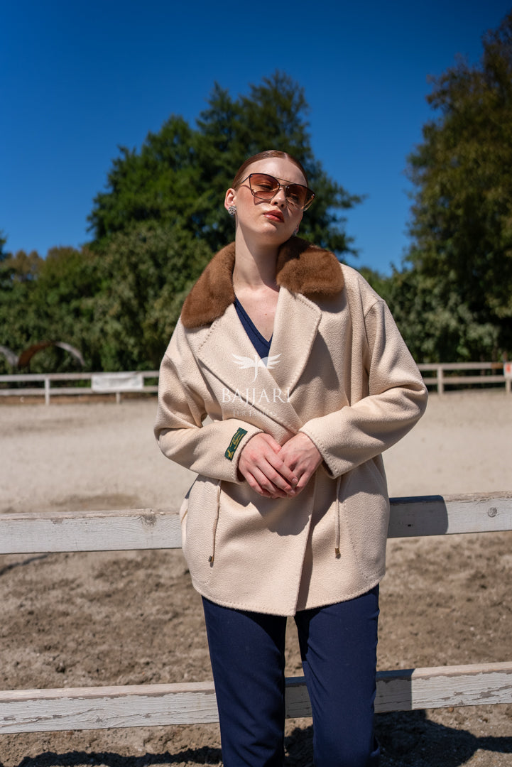 Elegant Women’s Coat with Alpaca Lama Fabric and Mink Fur Collar -9434-