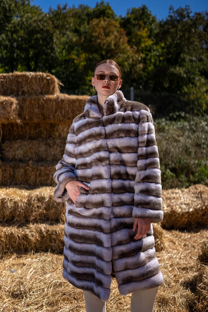 Women’s Rabbit Fur Jacket with Baby Collar and Striped Design – Adjustable Length for Versatile Style!