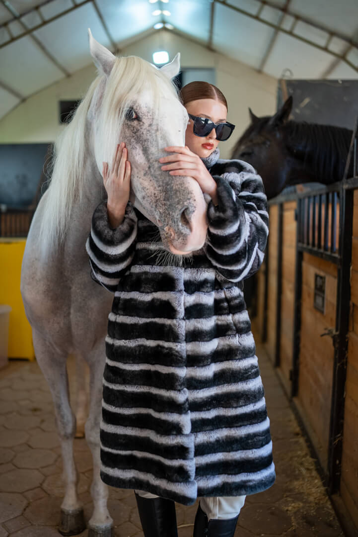 Women’s Rabbit Fur Jacket with Baby Collar and Striped Design – Adjustable Length for Versatile Style!