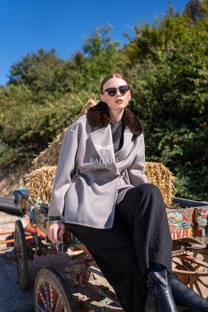Elegant Women’s Coat with Alpaca Lama Fabric and Mink Fur Collar -9434-