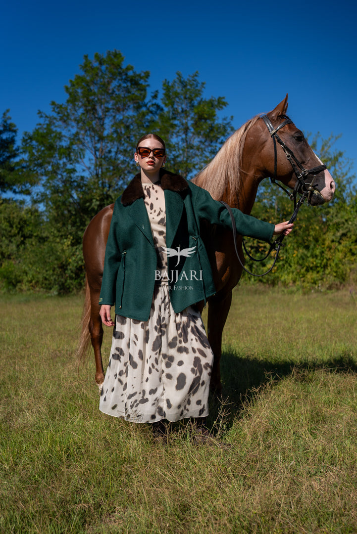 Elegant Women’s Coat with Alpaca Lama Fabric and Mink Fur Collar -9434-