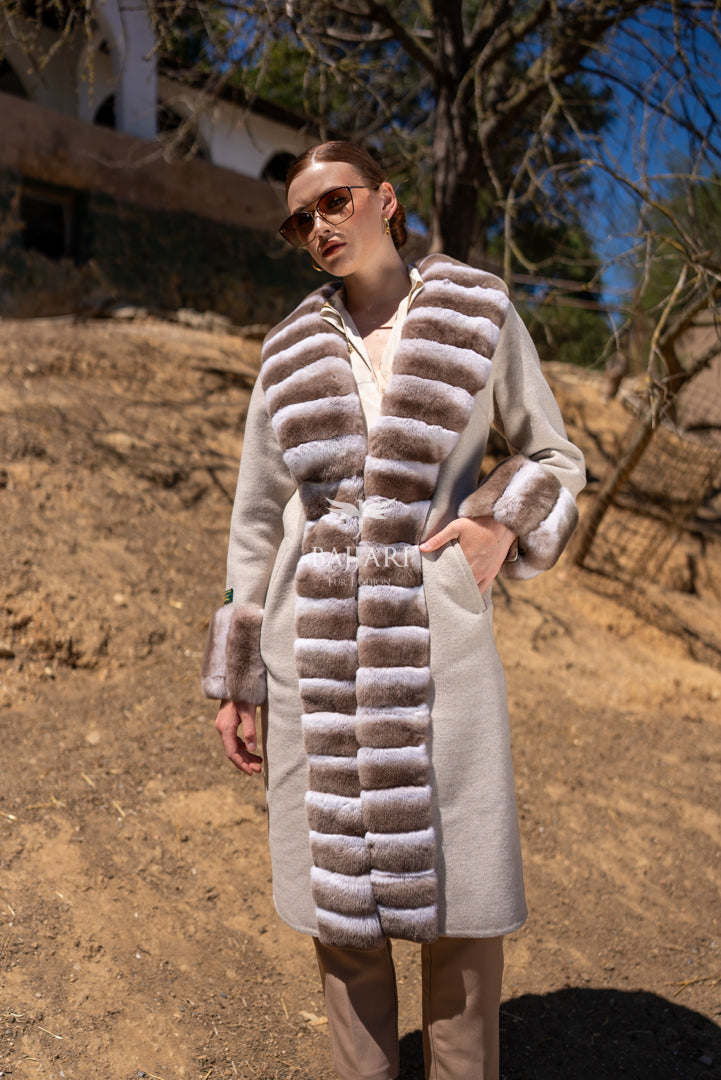 The New Name of Winter Elegance: Fur-Trimmed Alpaca Rabbit Rex -8060-